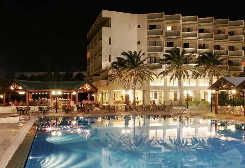 Apollo Beach, Pool