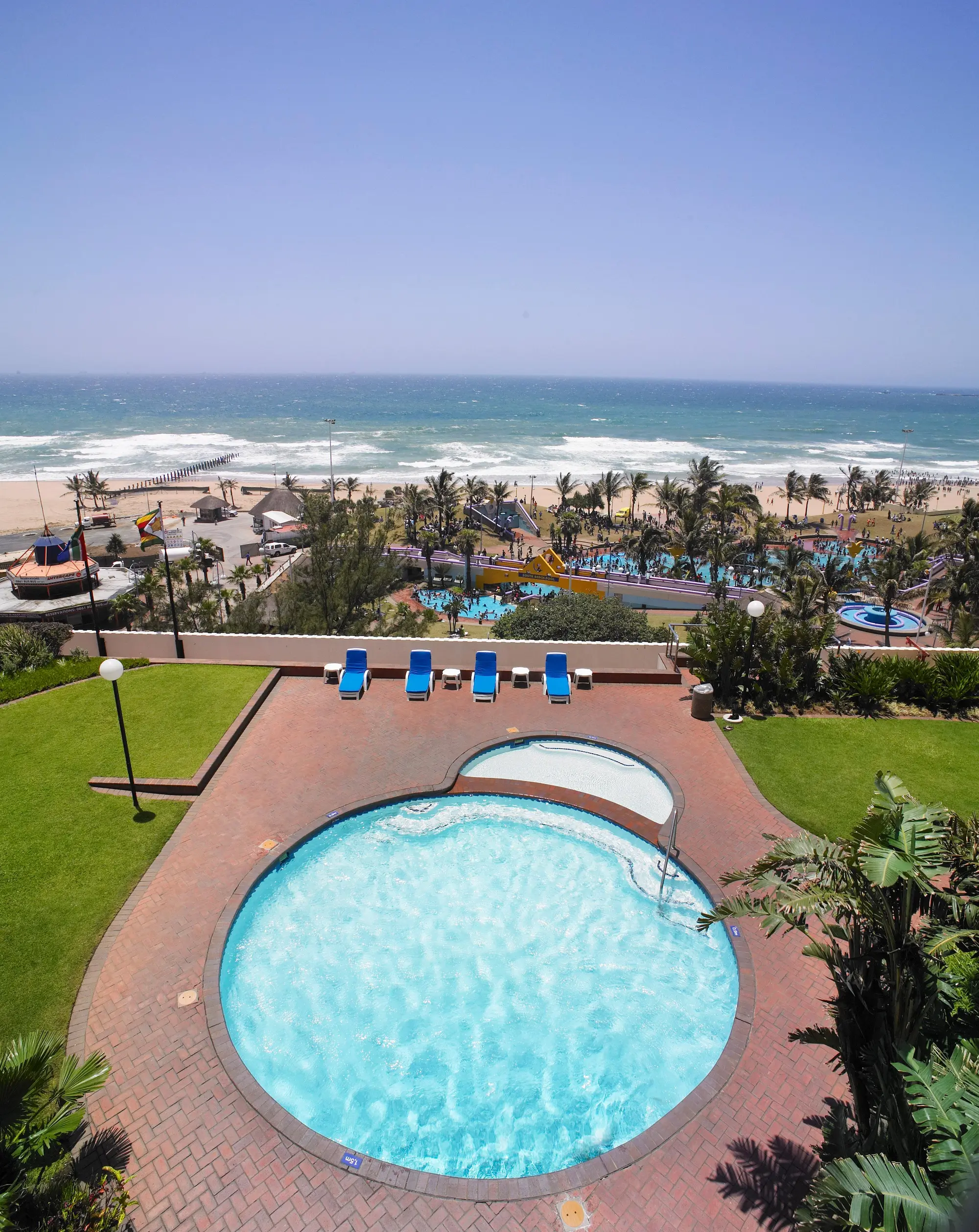 Garden Court South Beach, Pool