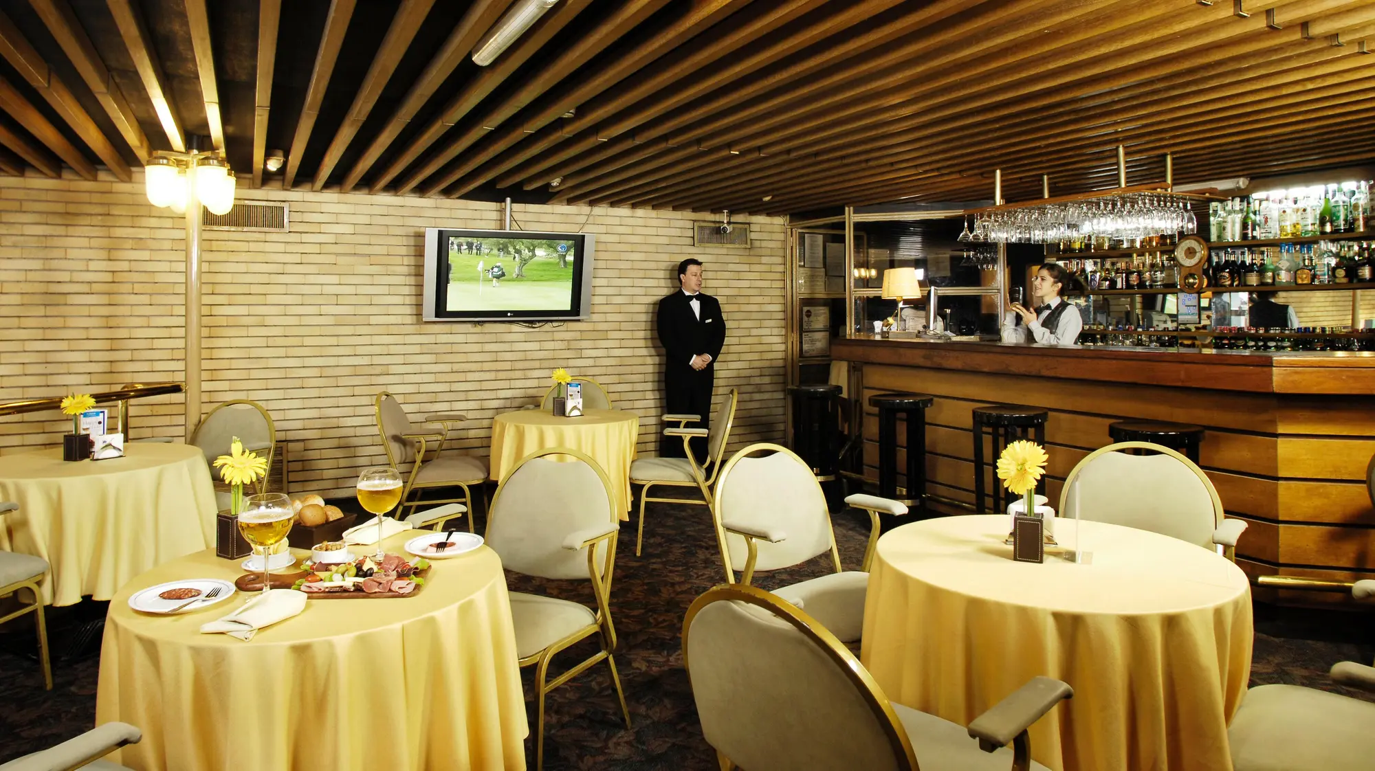 Regente Palace, Bar