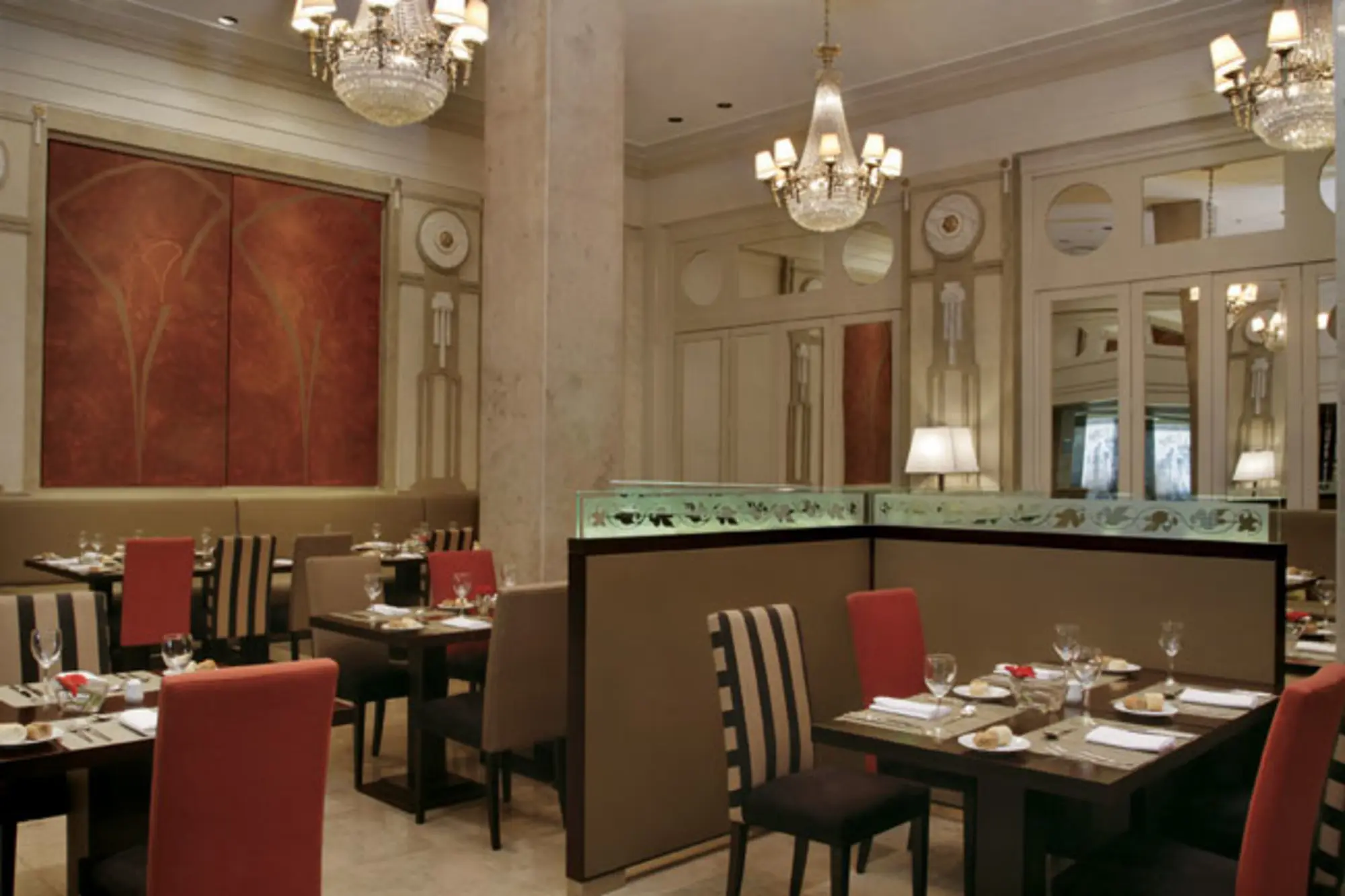 Savoy Hotel Buenos Aires, Restaurant