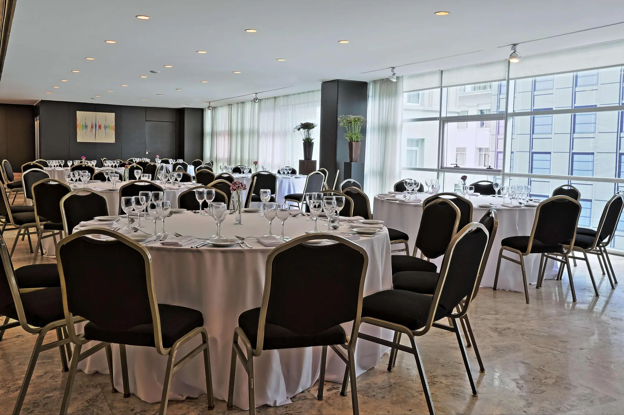 NH Buenos Aires City, Conferences
