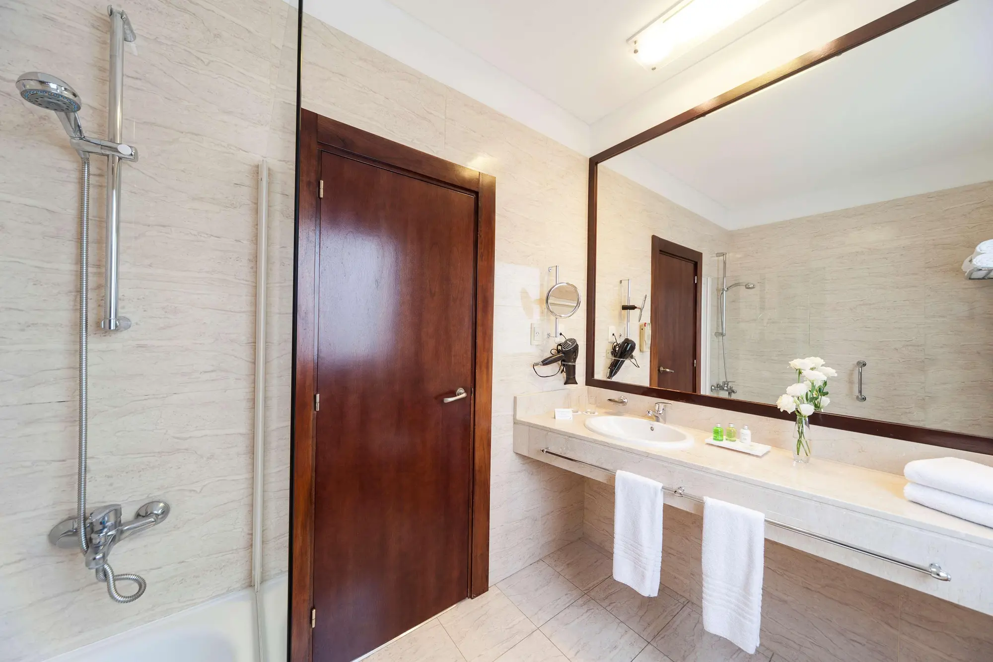 NH Buenos Aires City, Room