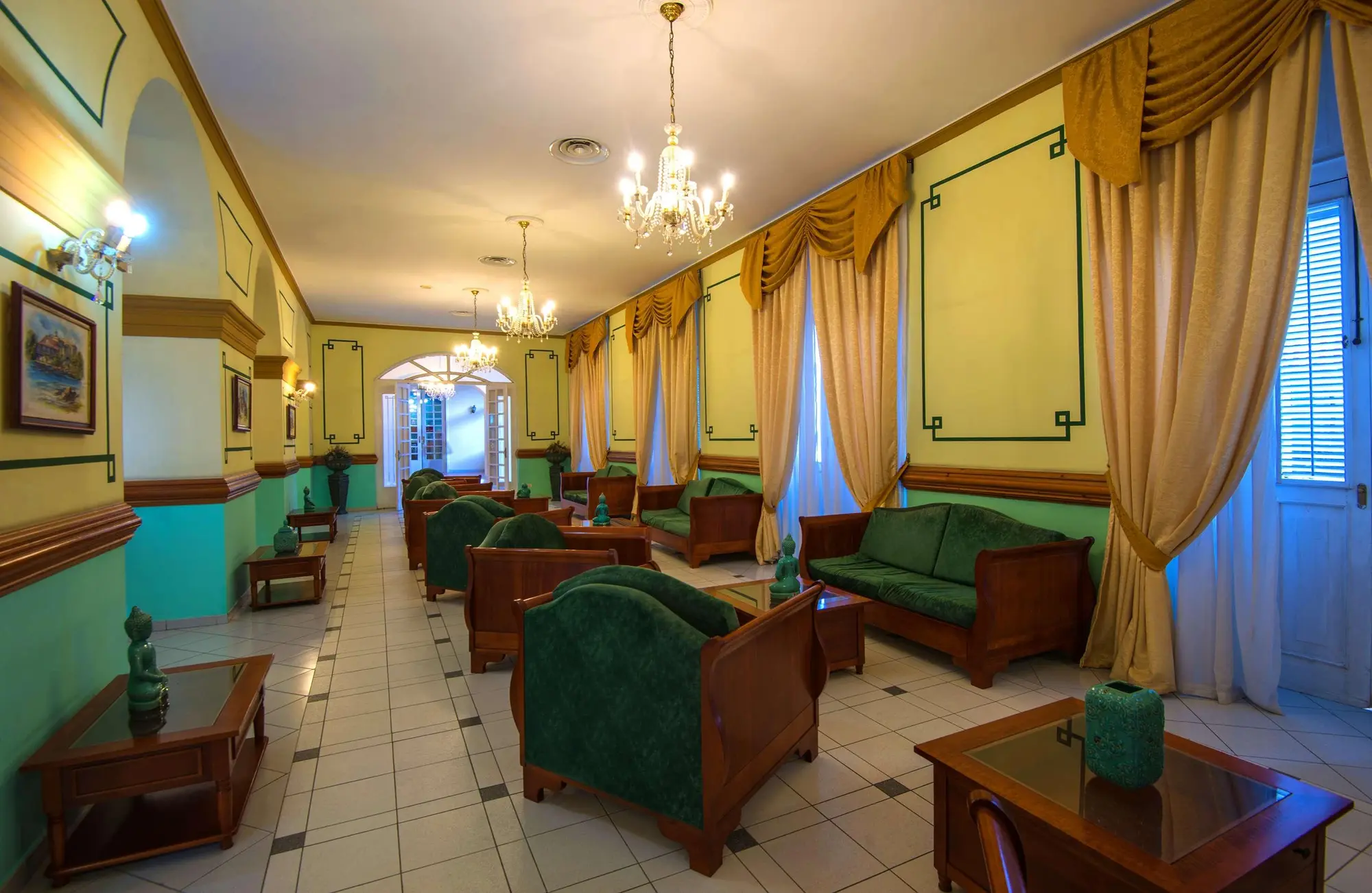 Hotel La Union, Affiliated By Melia, Lobby