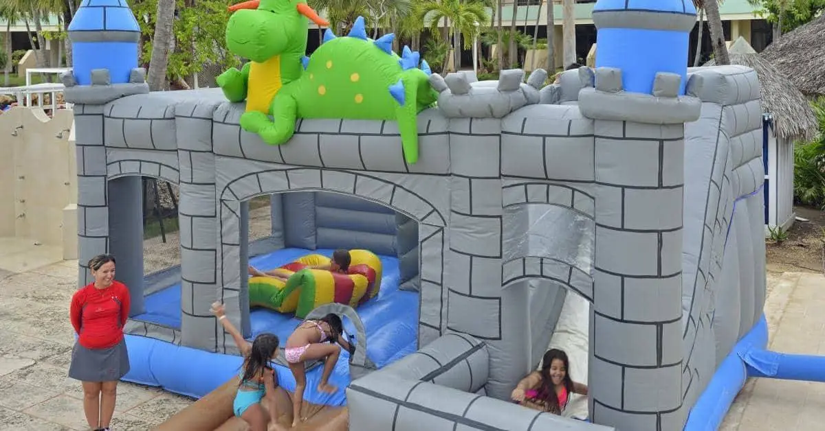 Sol Palmeras, General view