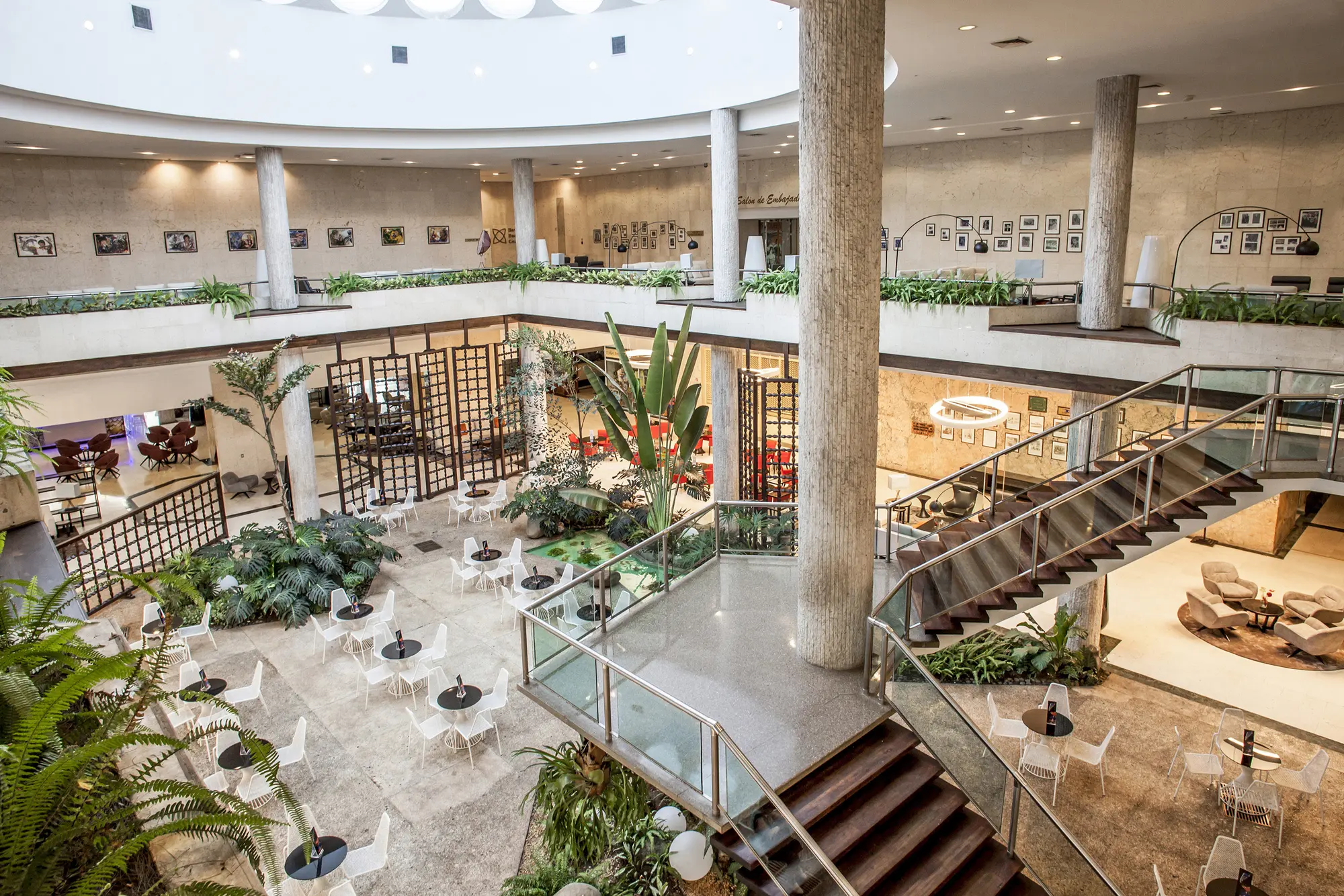 Tryp Habana Libre, Lobby