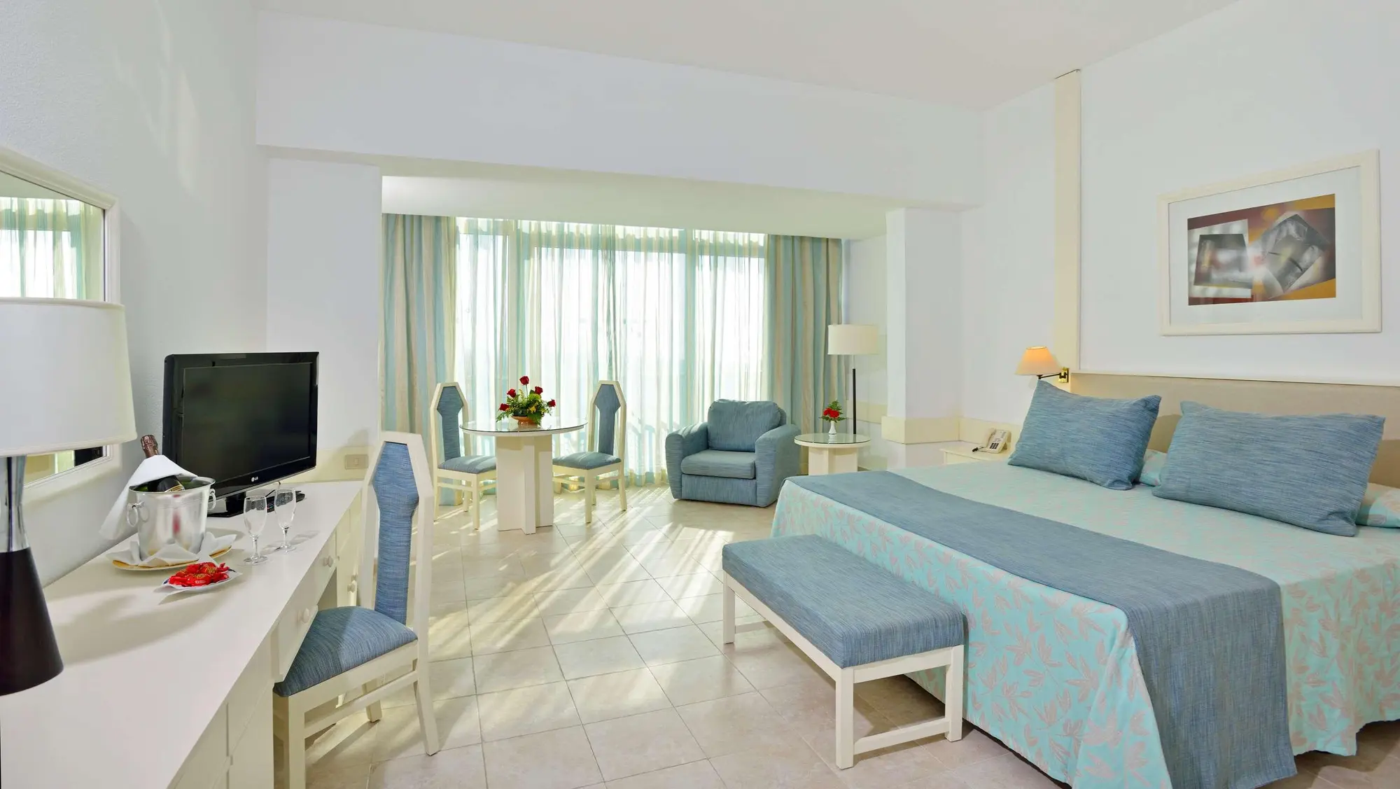 Tryp Habana Libre, Room