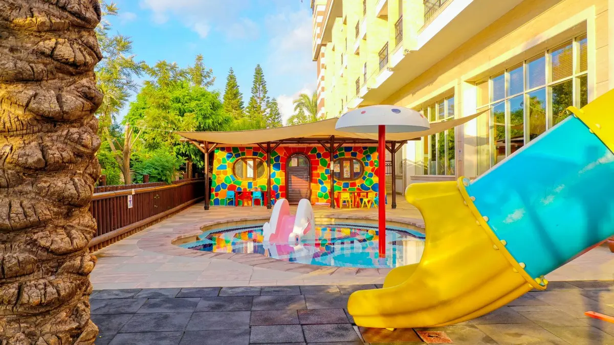 Crystal De Luxe Resort and Spa, Sports and Entertainment