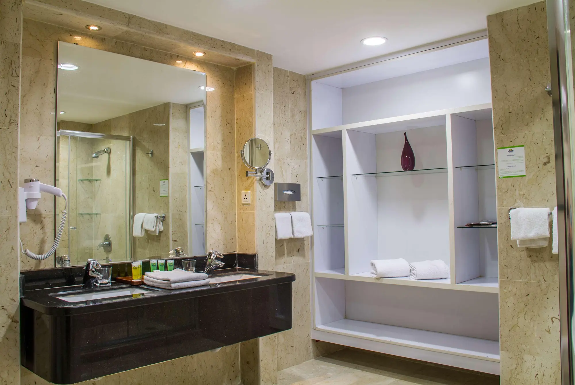 Days Inn By Wyndham Hotel Suites Amman, Room