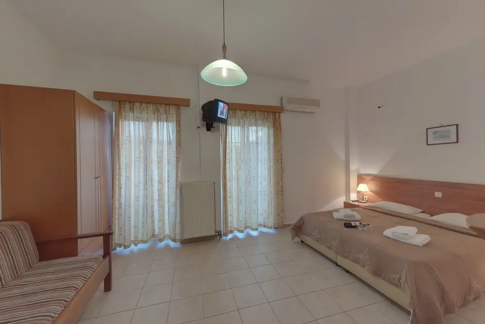 Marirena, Room