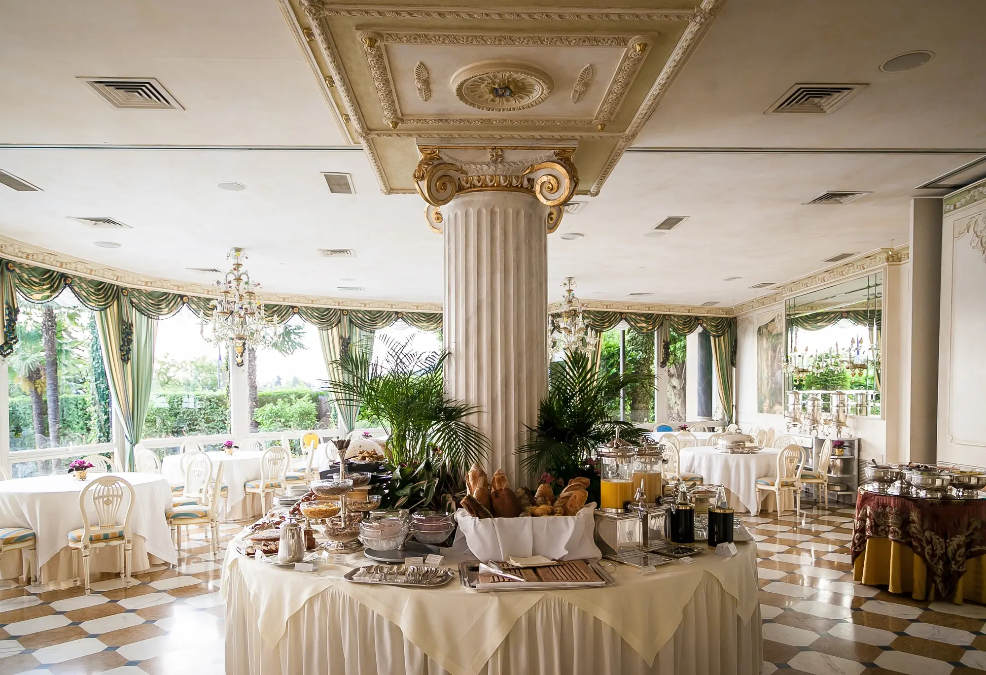 Villa e Palazzo Aminta, Restaurant