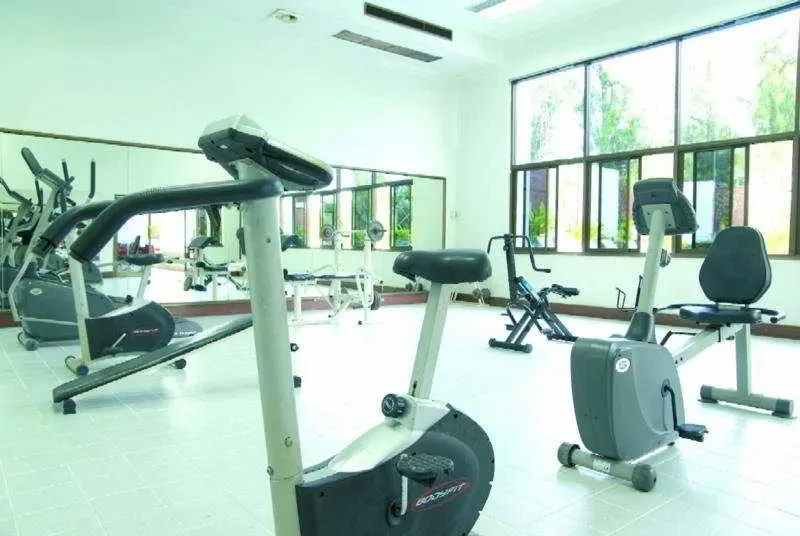 Golden Beach Resort, Sports and Entertainment