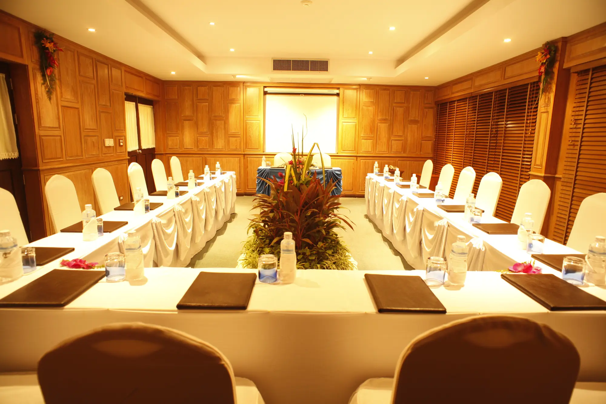 Bo Phut Resort & Spa, Conferences