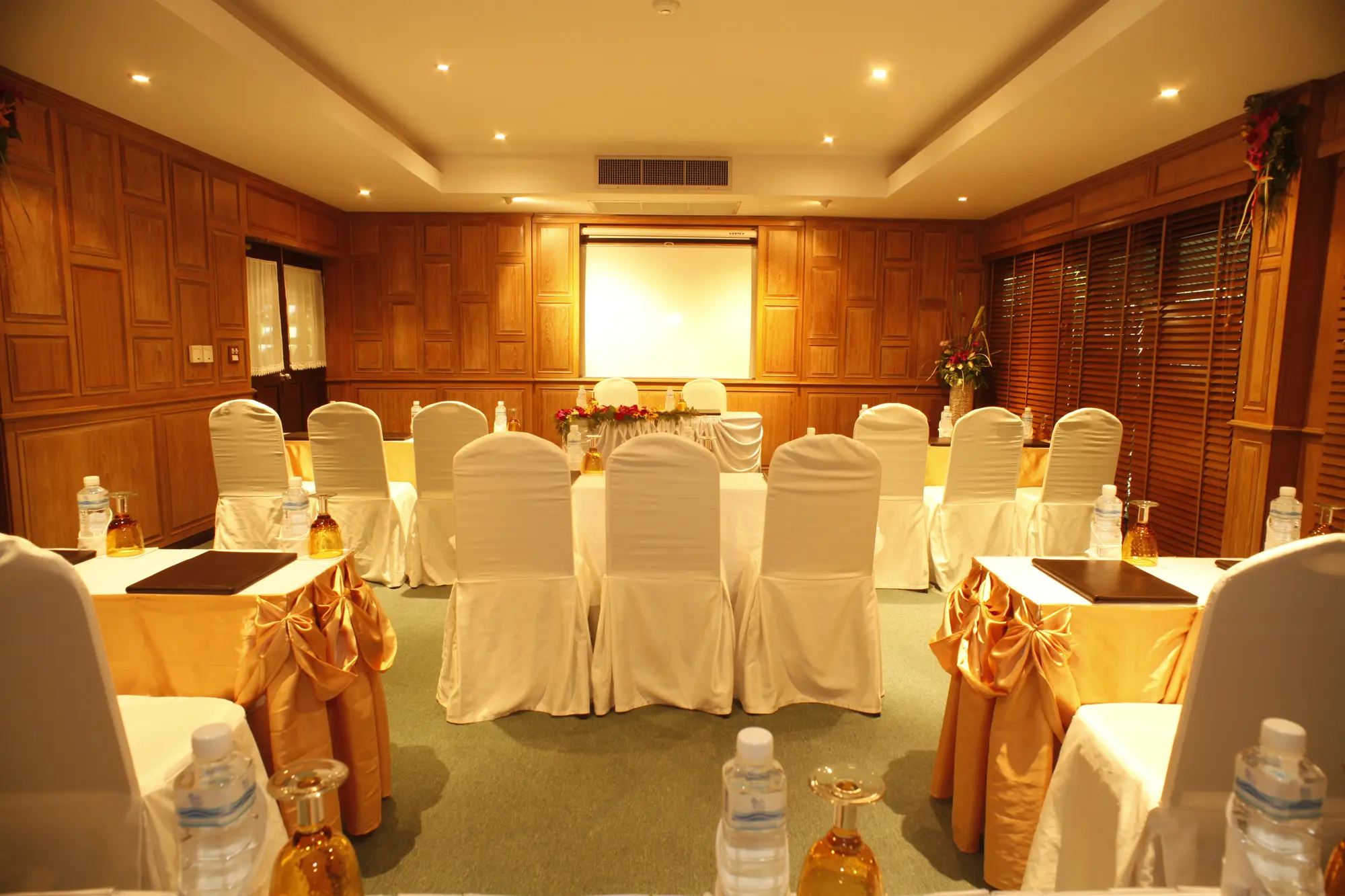 Bo Phut Resort & Spa, Conferences