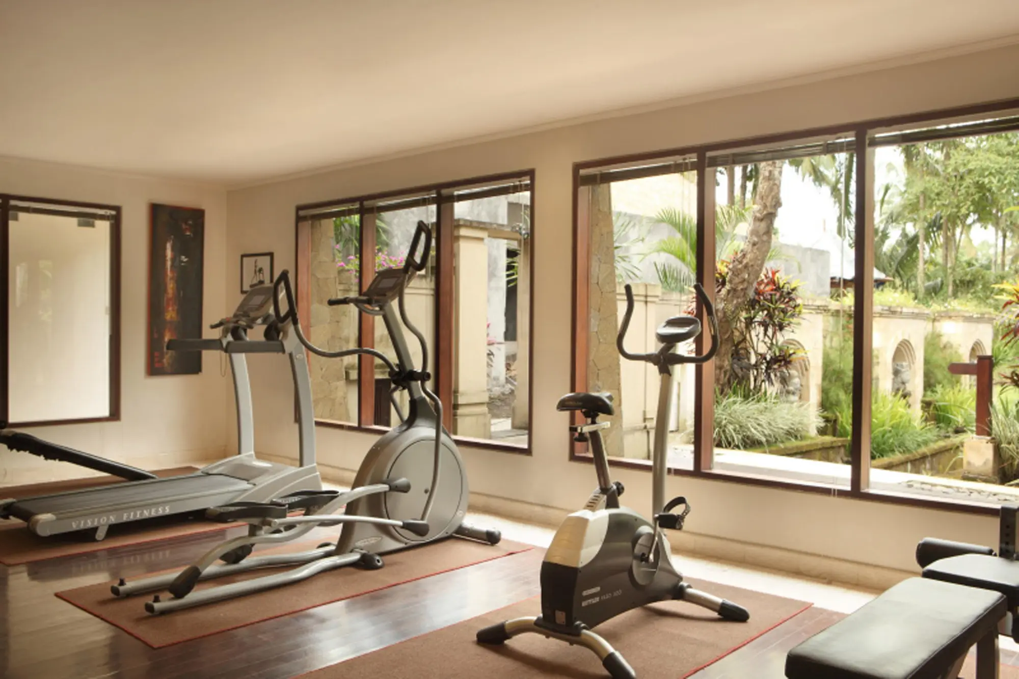The Ubud Village Resort & Spa, Sports and Entertainment
