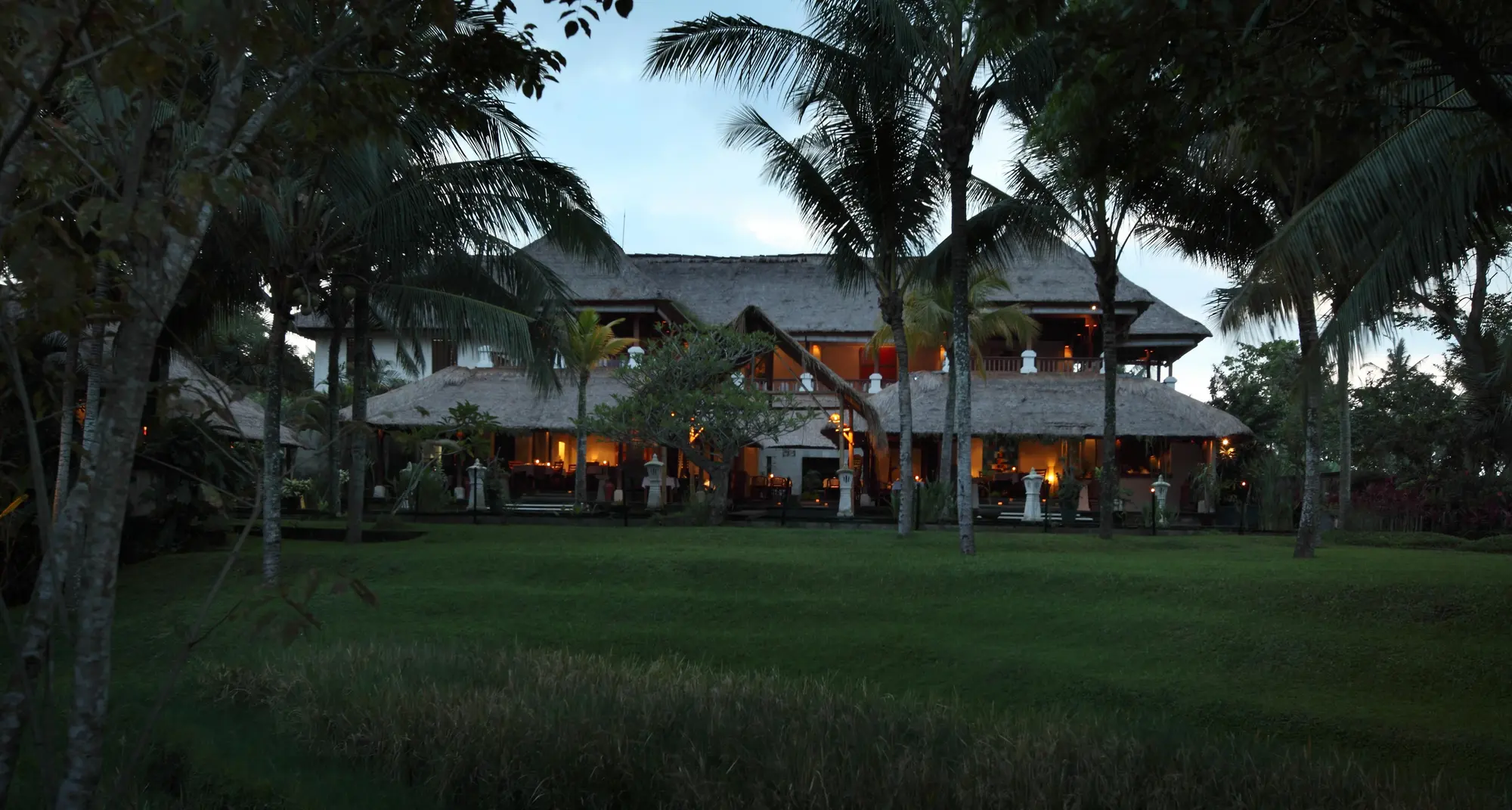 The Ubud Village Resort & Spa, Restaurant