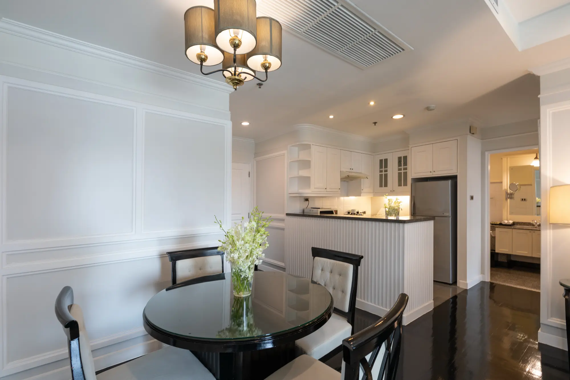 Cape House Langsuan, Room