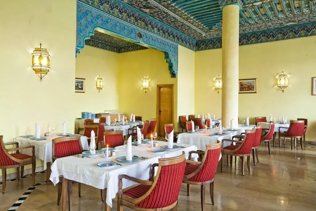 El Mouradi El Menzah, Restaurant