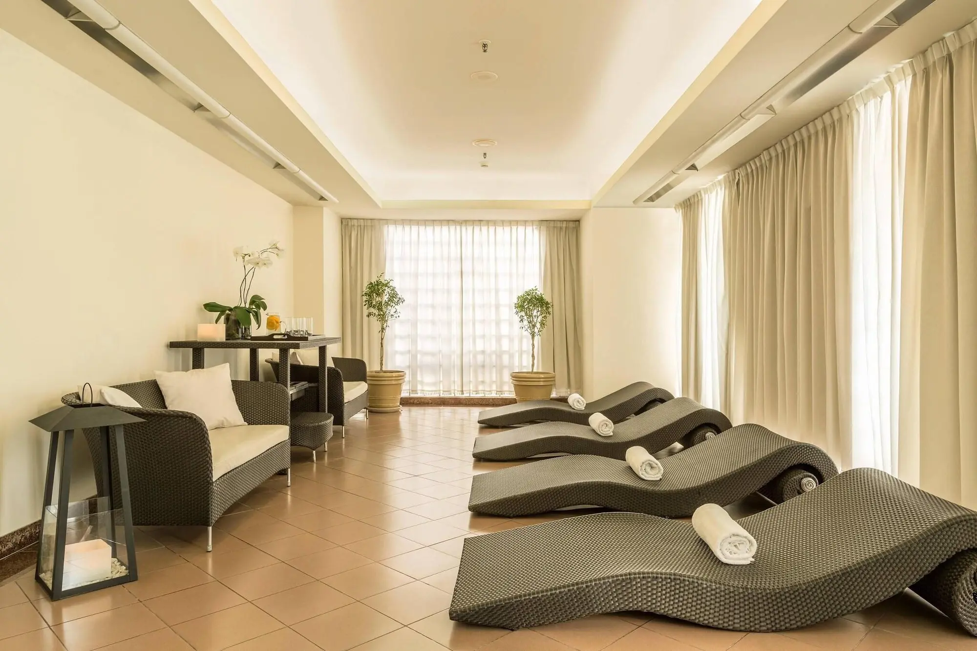 Sheraton Buenos Aires Hotel & Convention Center, Sports and Entertainment