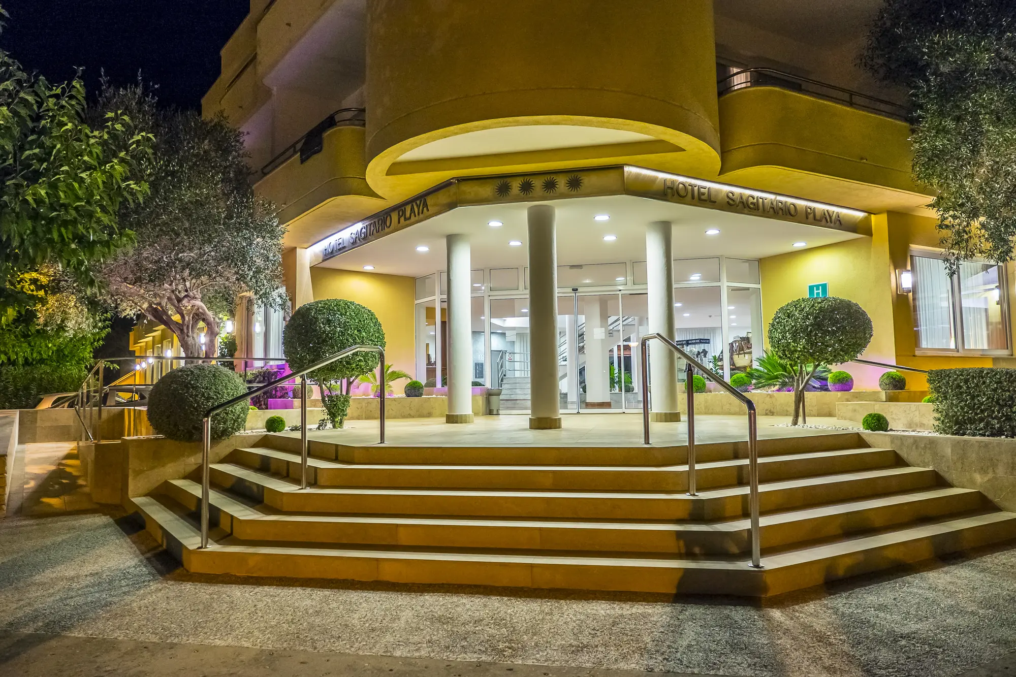 Sagitario Playa, Lobby