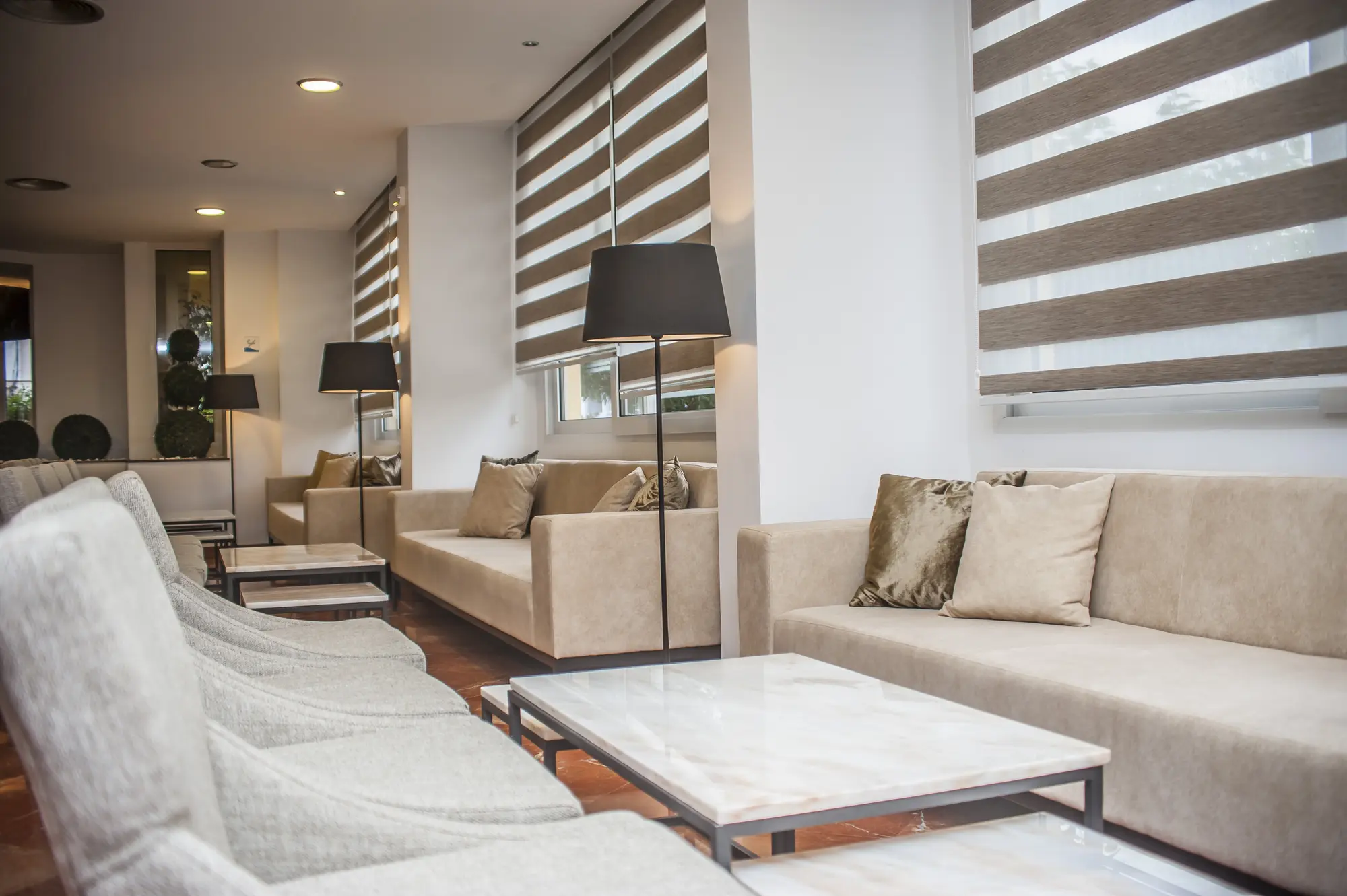 Sagitario Playa, Lobby