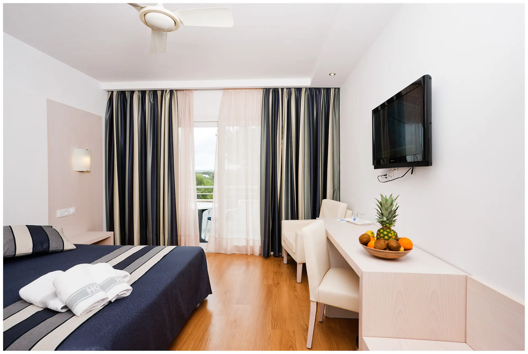 Sagitario Playa, Room