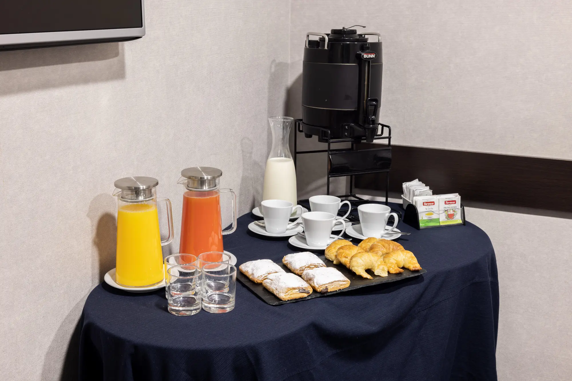 Holiday Inn Express Puerto Madero, Conferences
