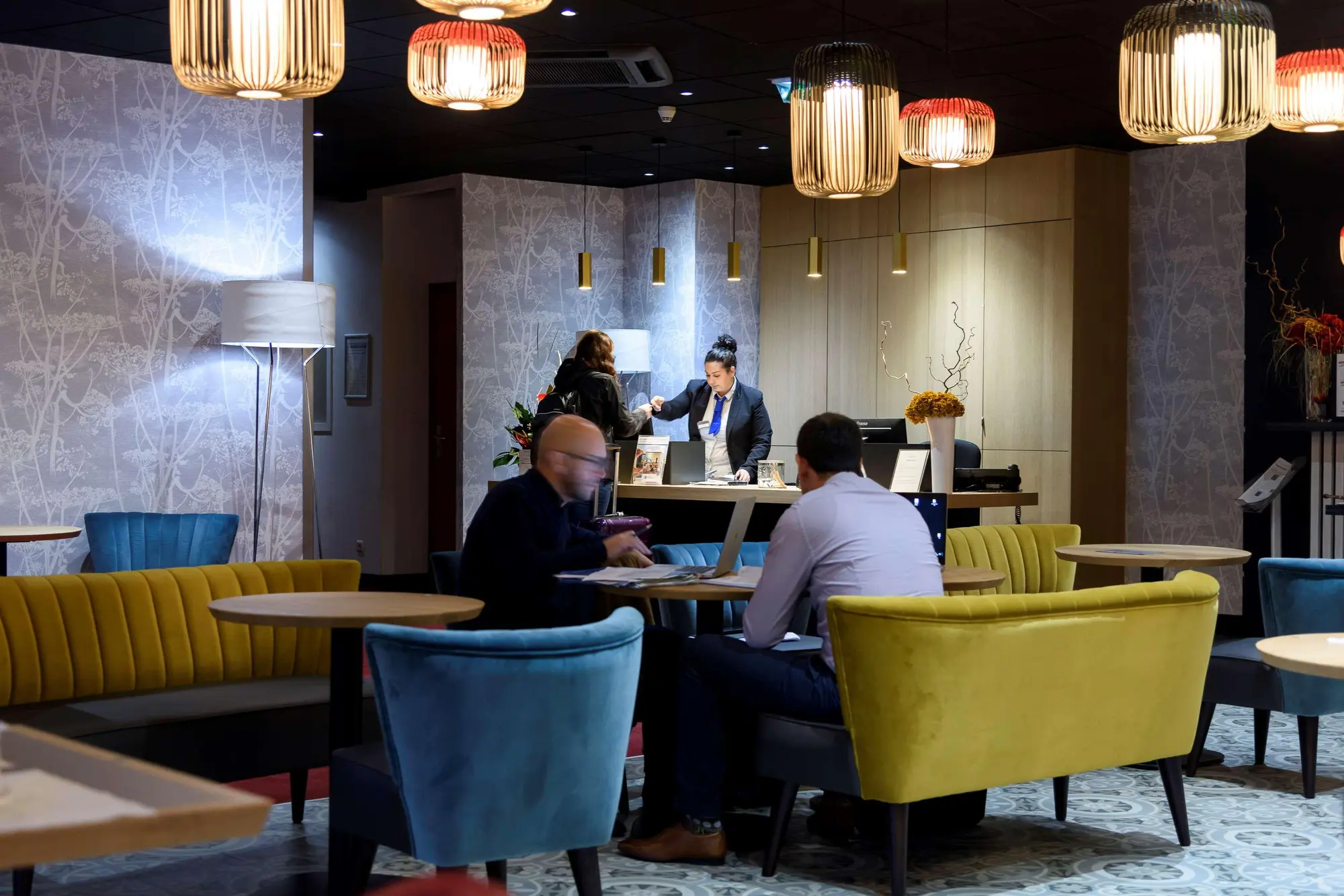 Best Western Montecristo, Lobby
