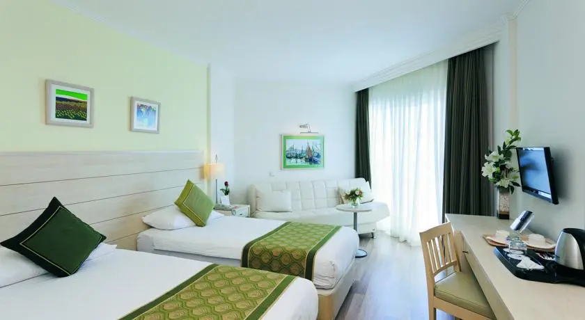 Febeach Hotel Side, Room
