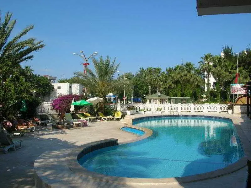 Kemer Hotel, Pool