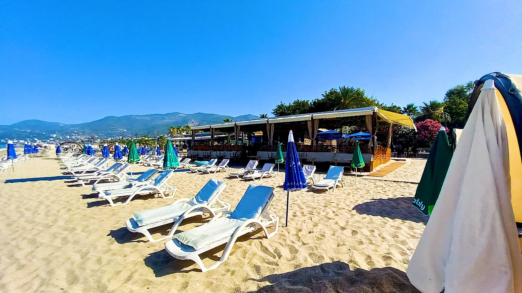 Kleopatra Hotel, Beach