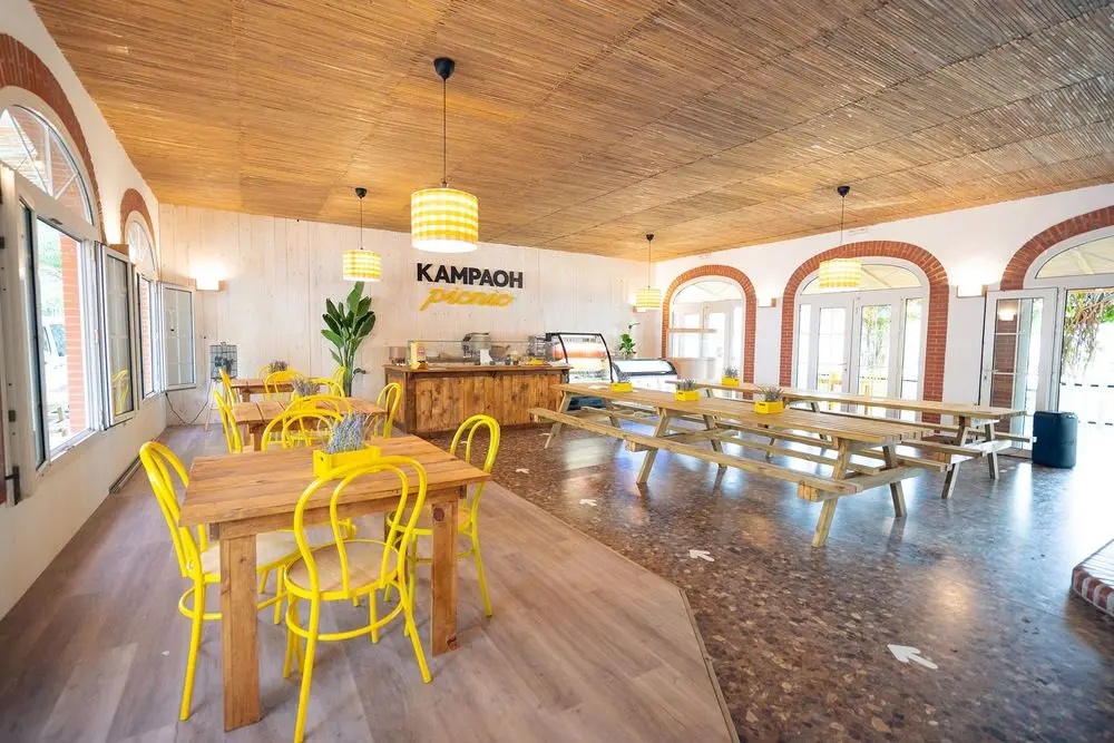 Kampaoh El Palmar, Restaurant