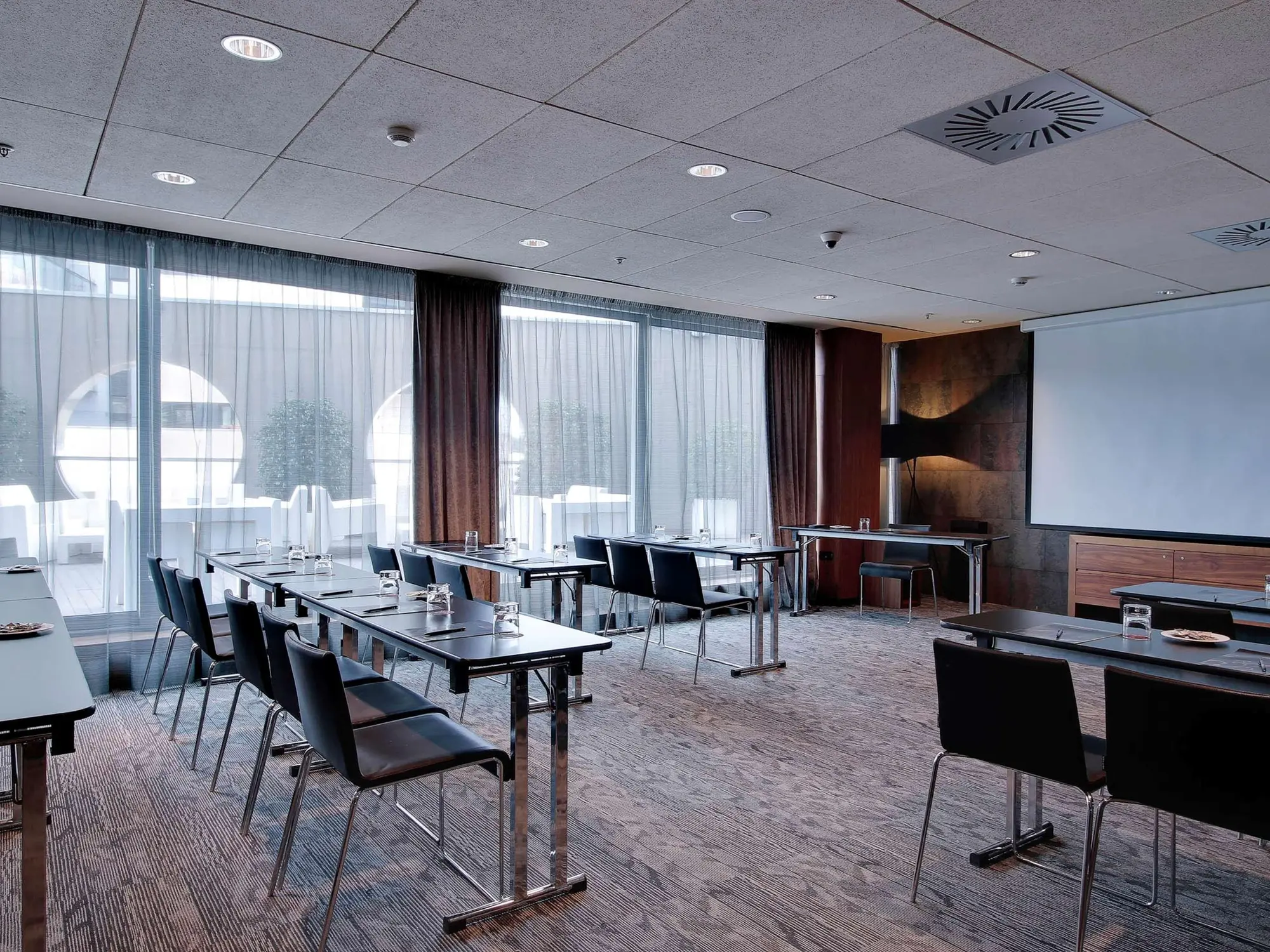 Badalona Tower, Conferences