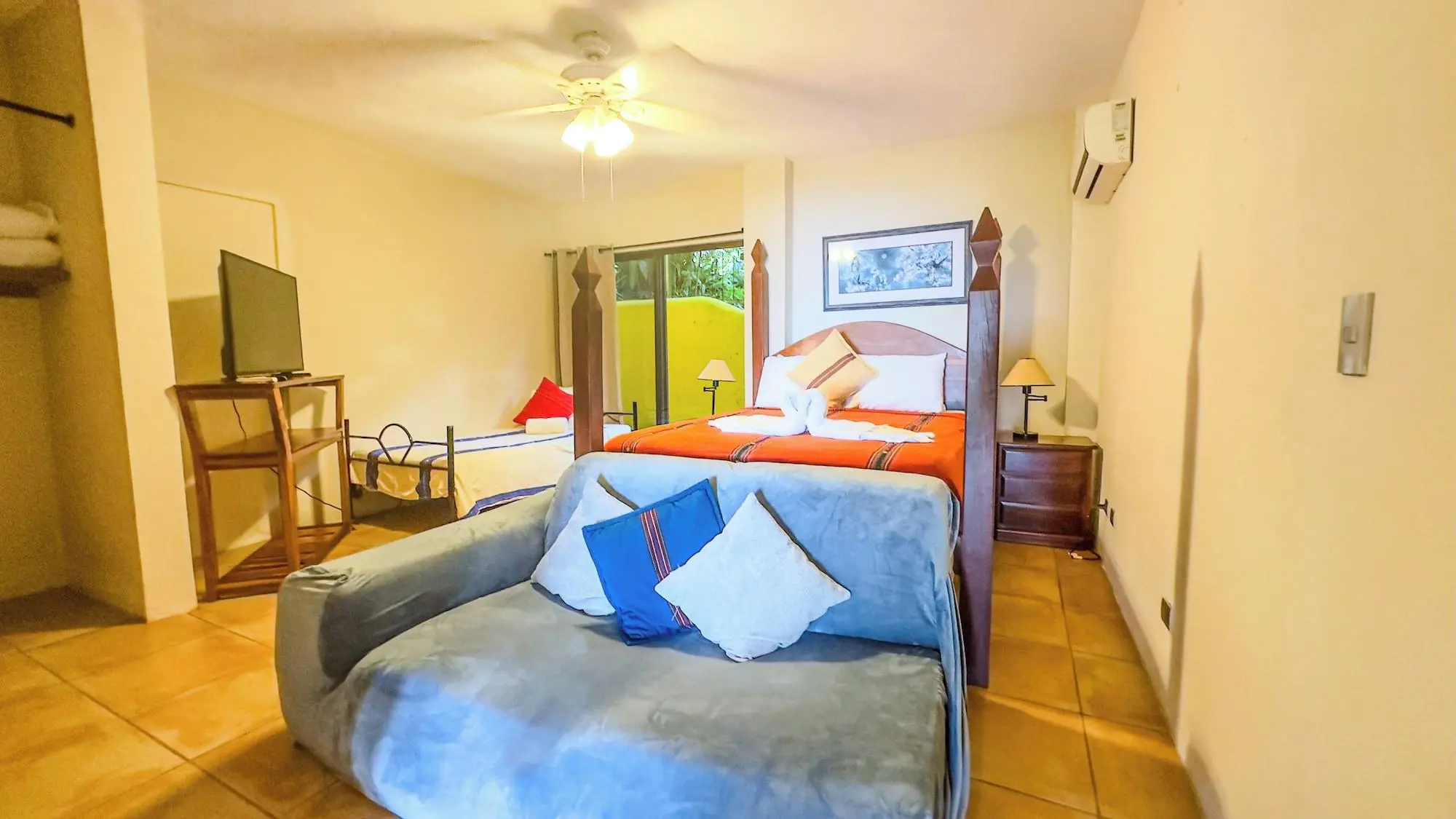 Mango Moon Villa, Room