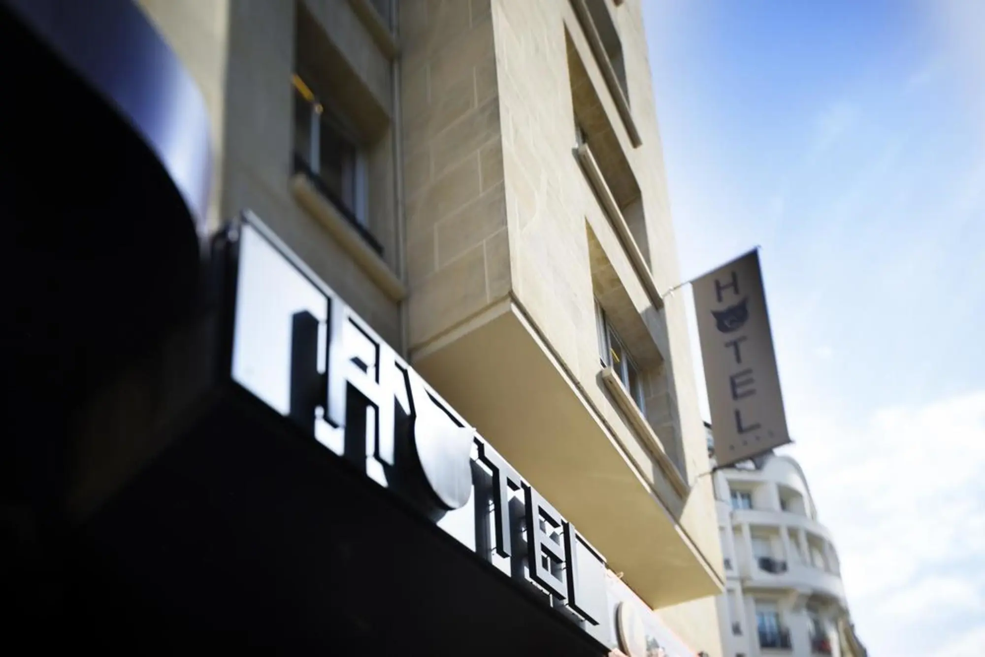 Le Chat Noir, General view