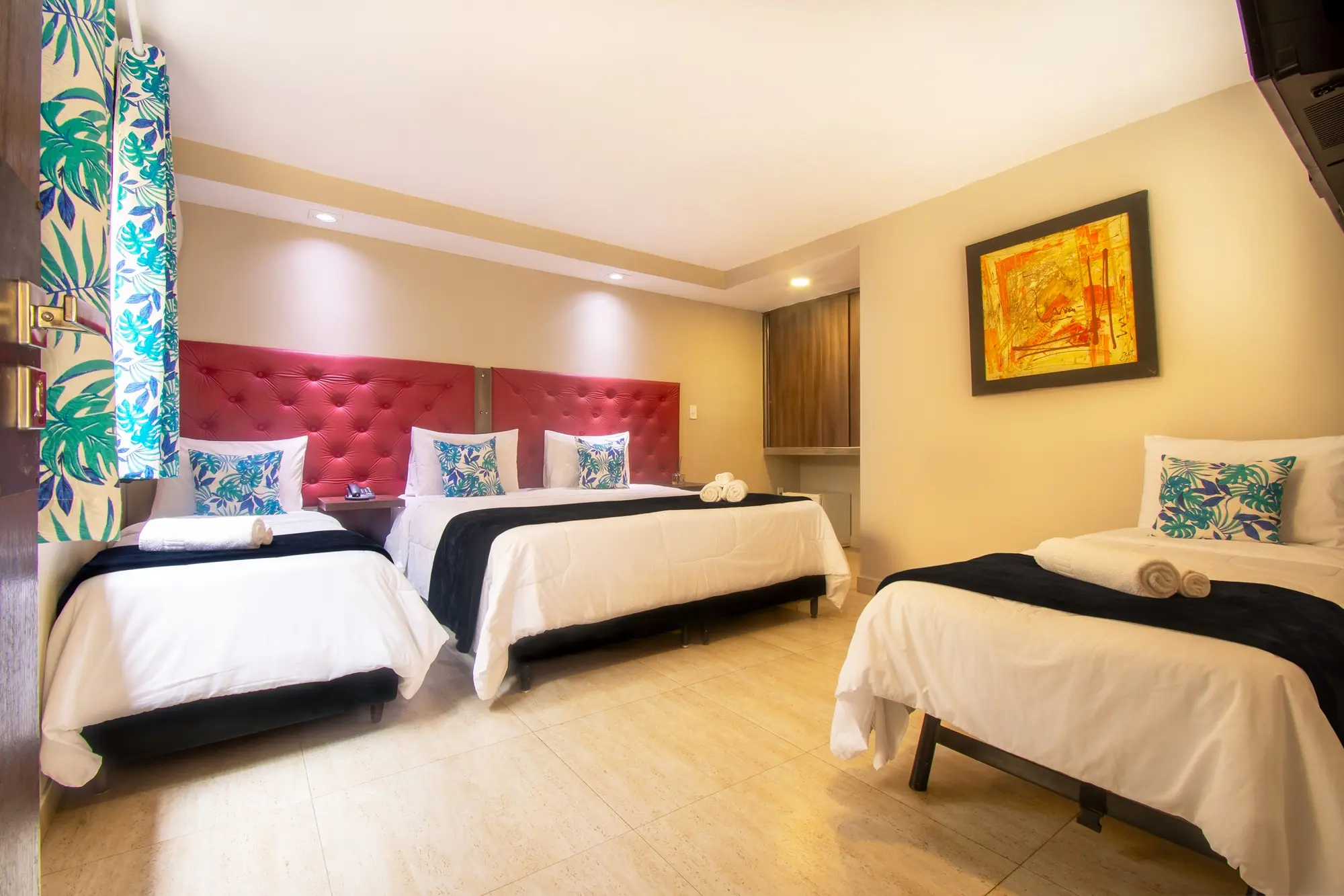 Barra da Lagoa by Latitud Hoteles, Room