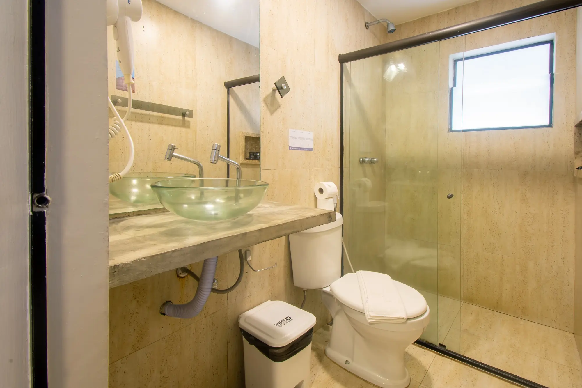 Barra da Lagoa by Latitud Hoteles, Room