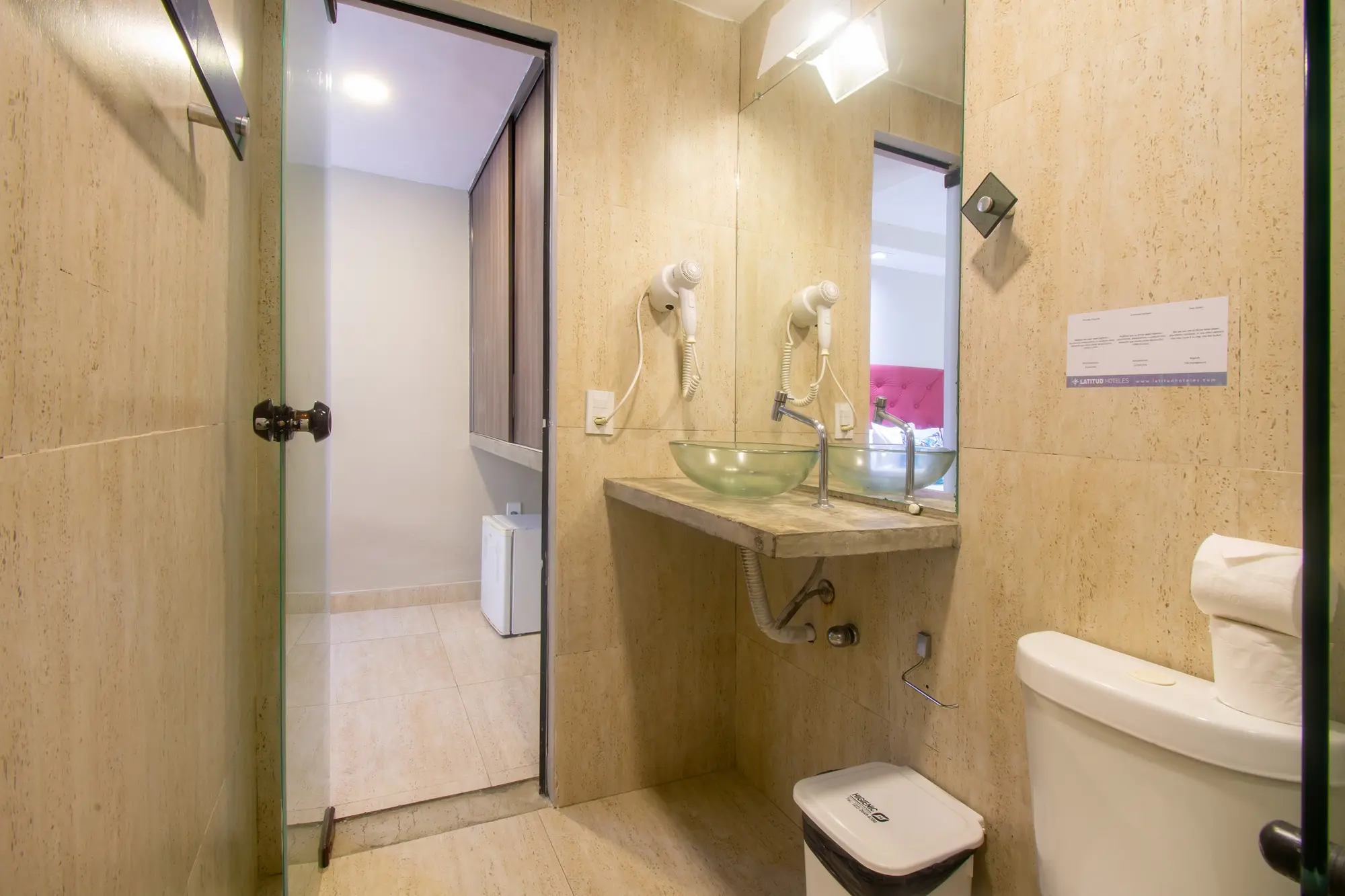 Barra da Lagoa by Latitud Hoteles, Room