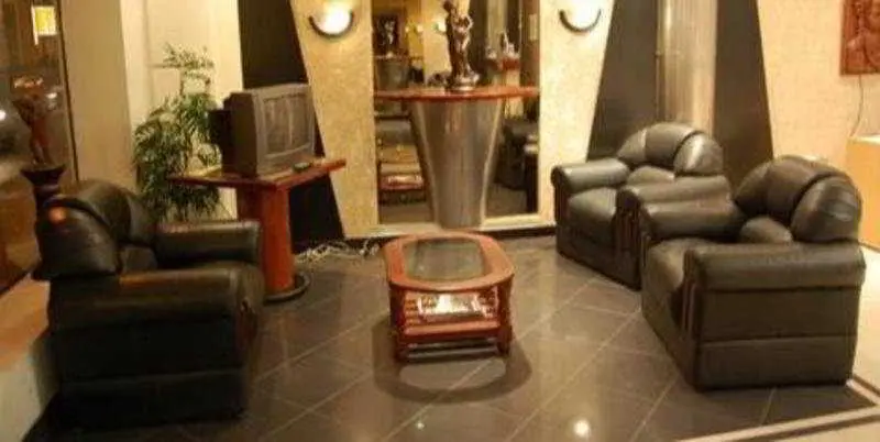 Marilian, Lobby