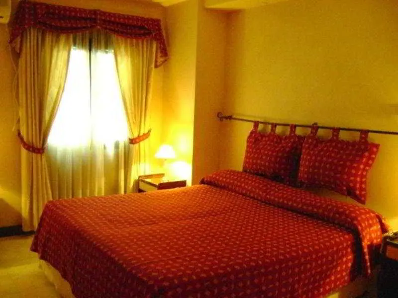 Marilian, Room