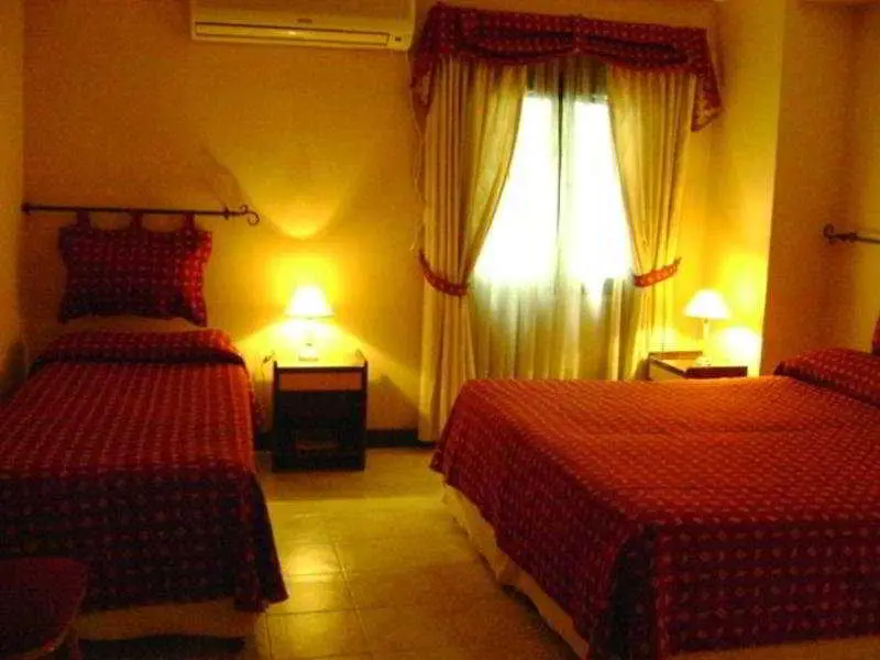 Marilian, Room