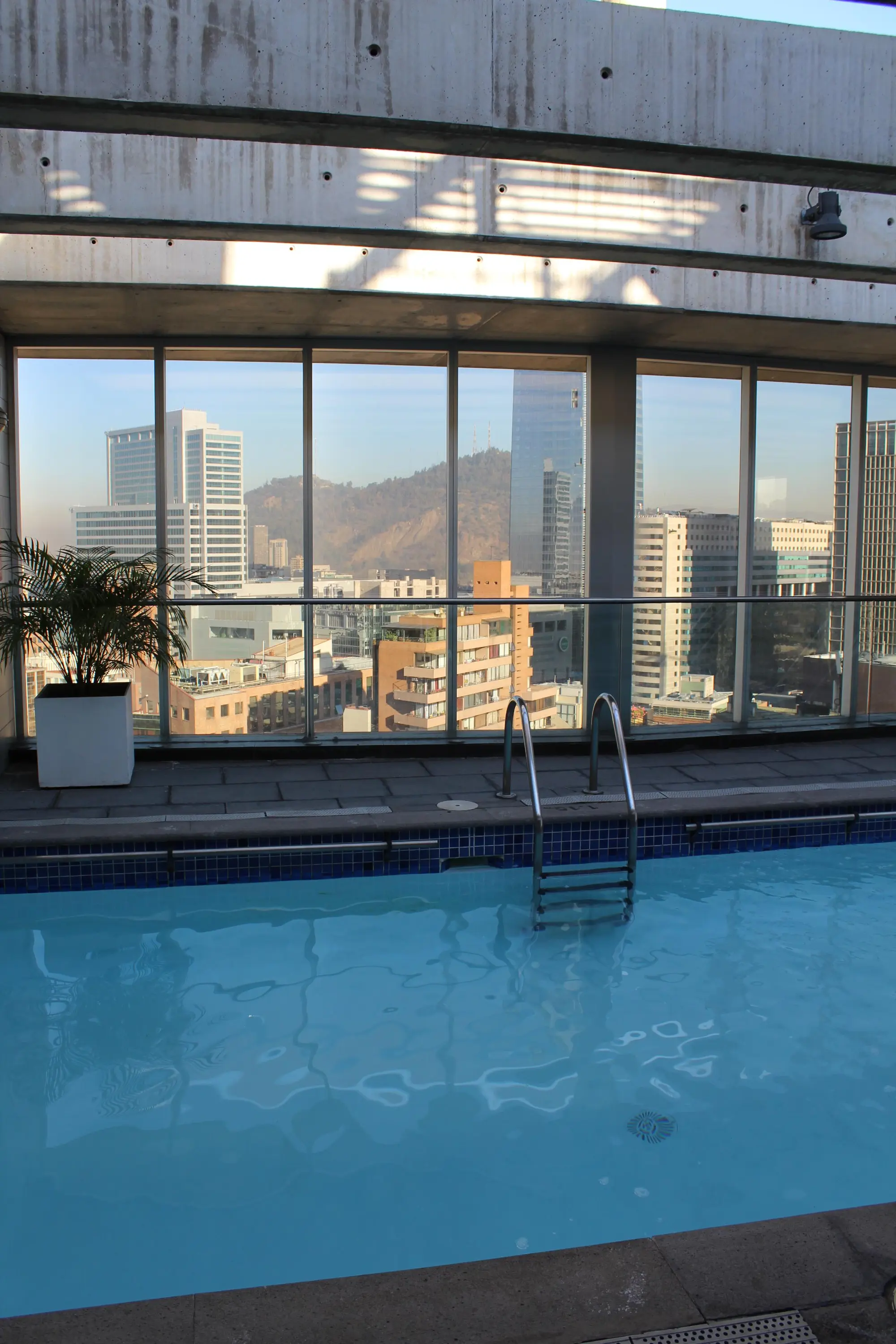 Pullman Santiago El Bosque, Pool