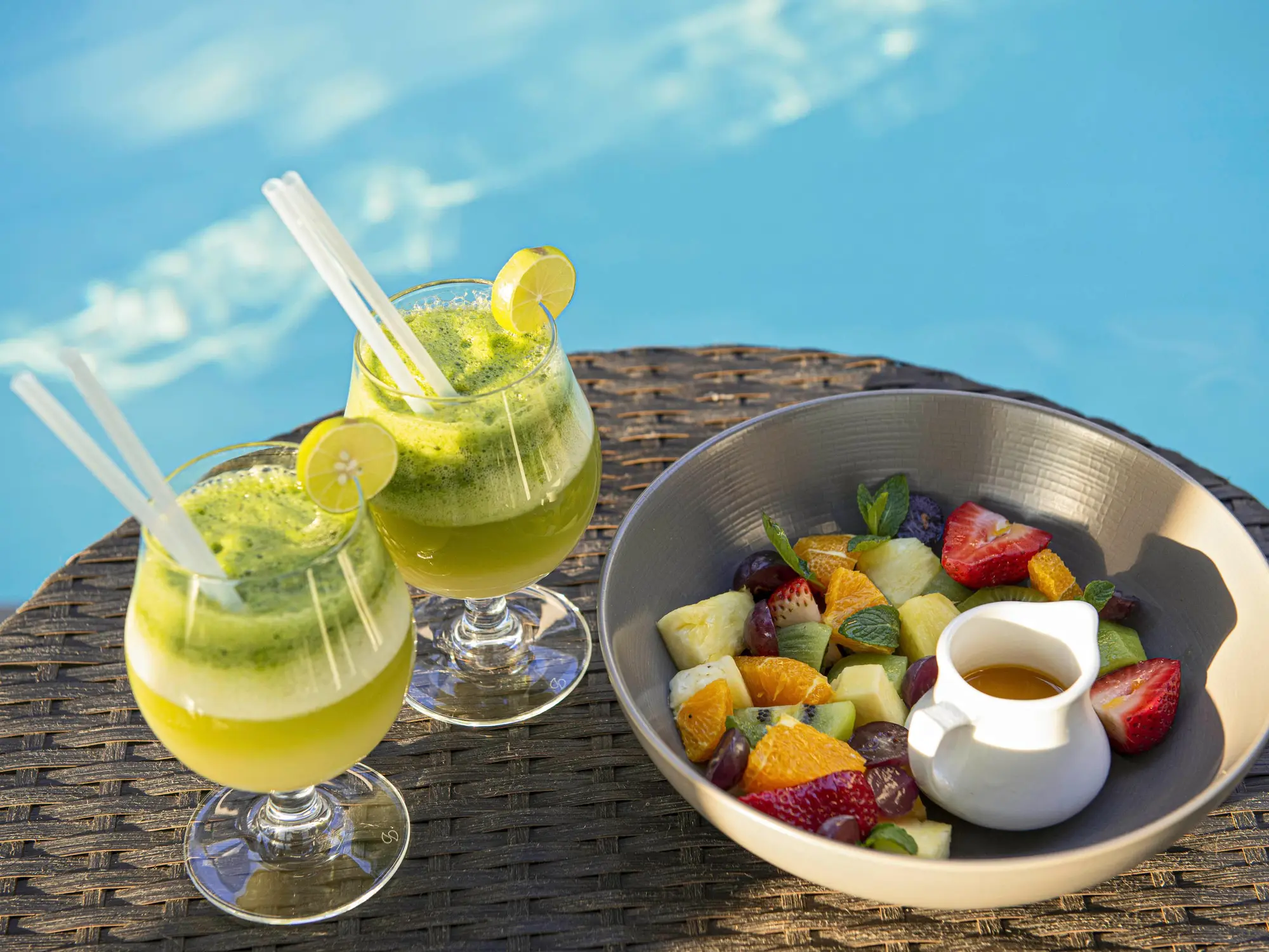 Pullman Santiago El Bosque, Pool