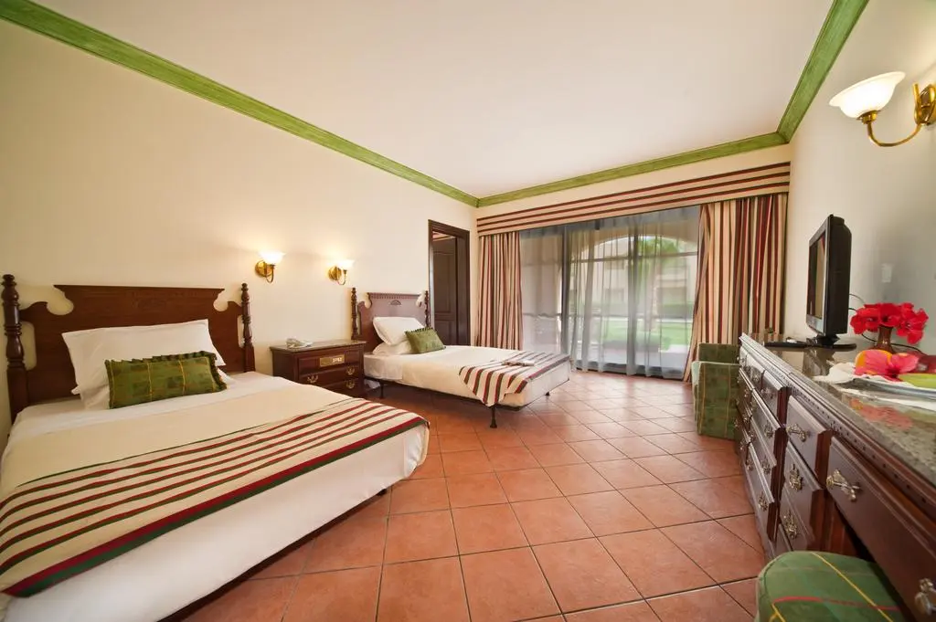 Ali Baba Palace, Room