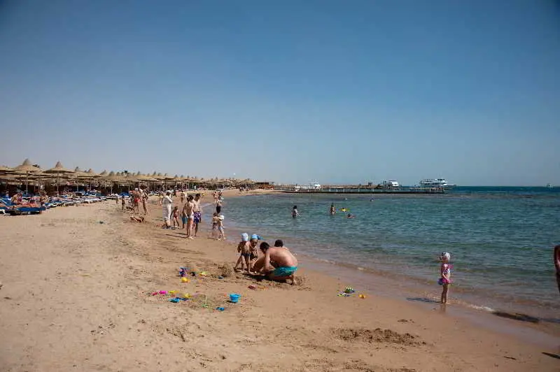 Ali Baba Palace, Beach