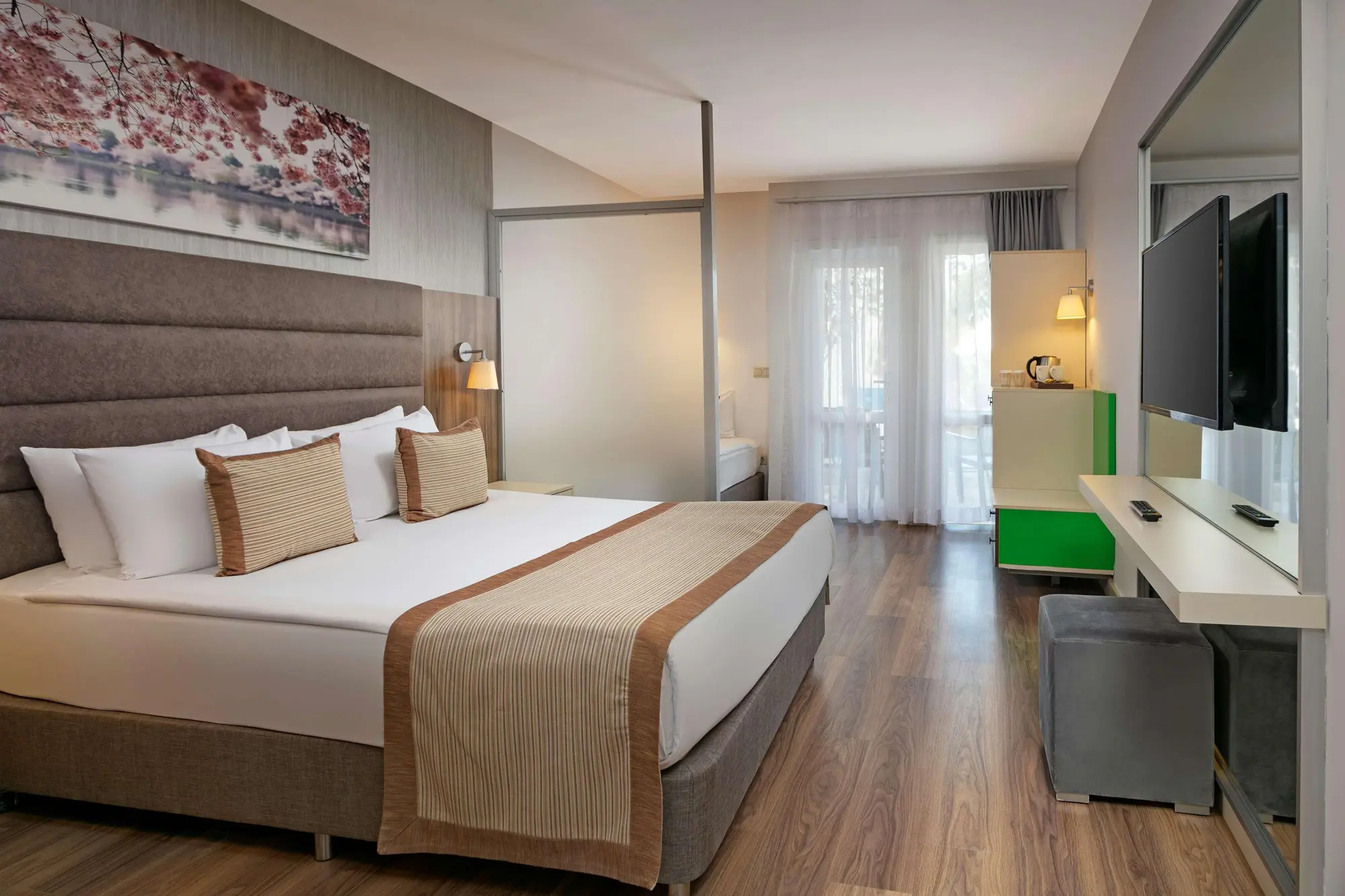 Seven Seas Hotel Blue, Room
