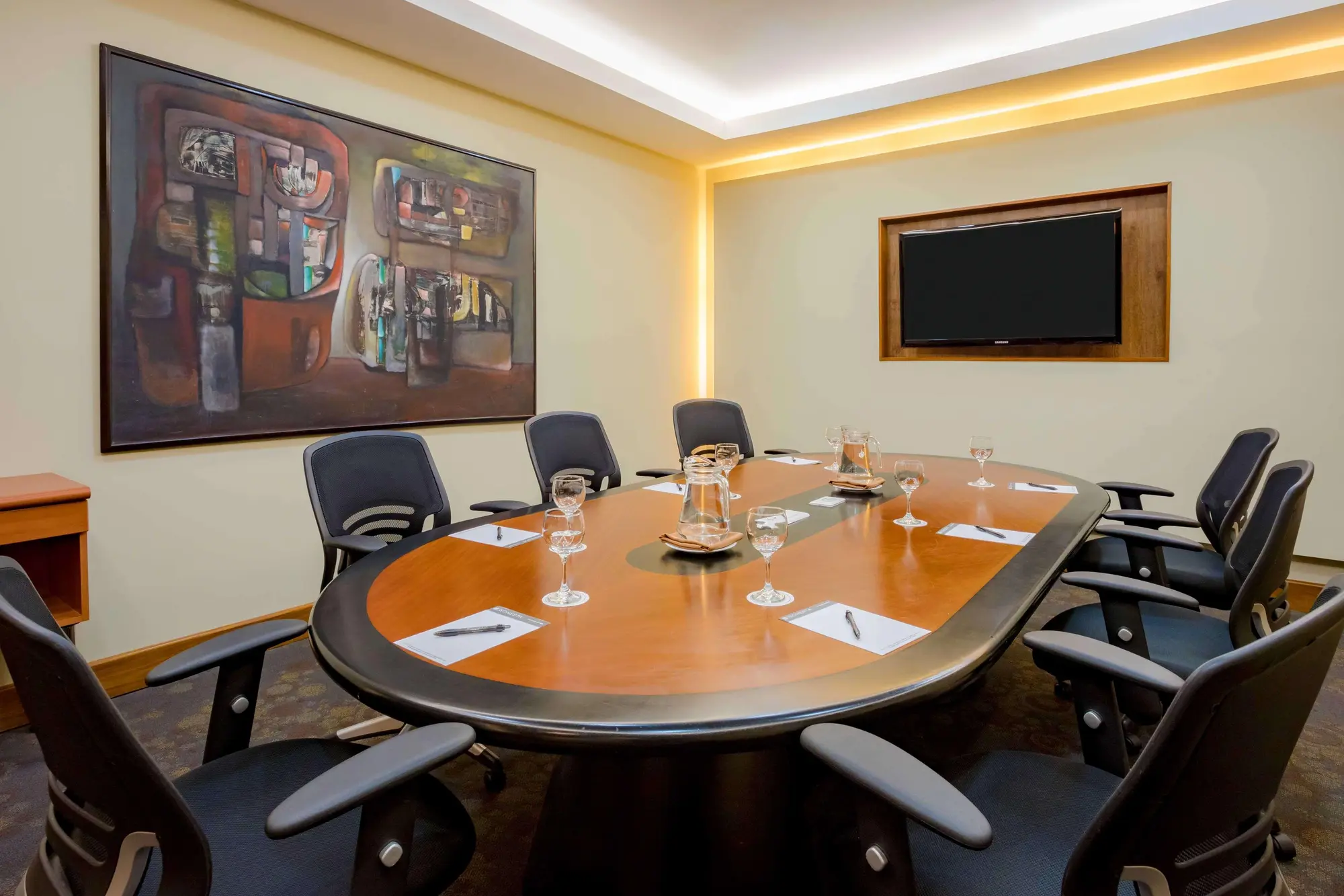 Sonesta Hotel El Olivar, Conferences