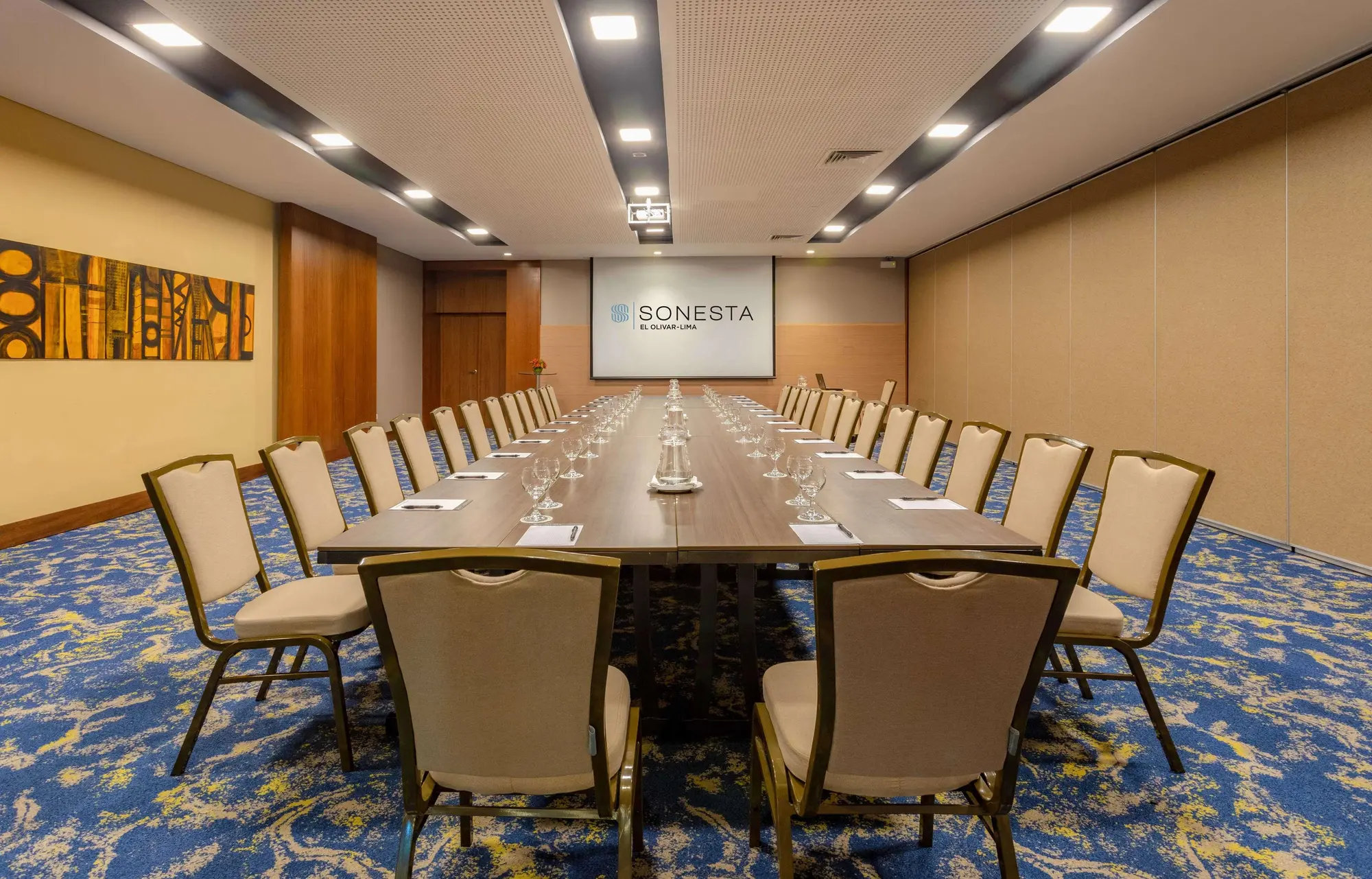 Sonesta Hotel El Olivar, Conferences