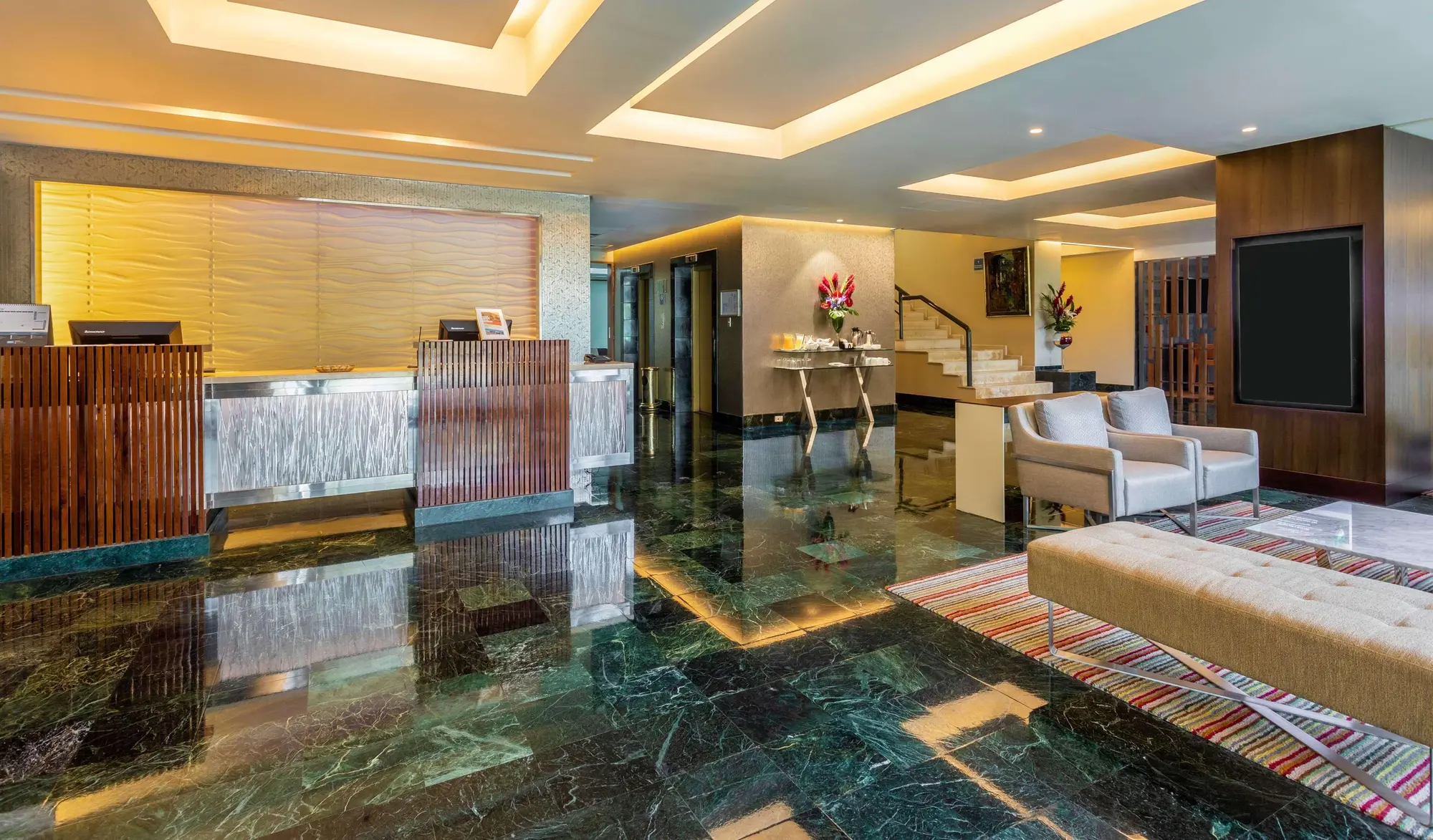 Sonesta Hotel El Olivar, Lobby