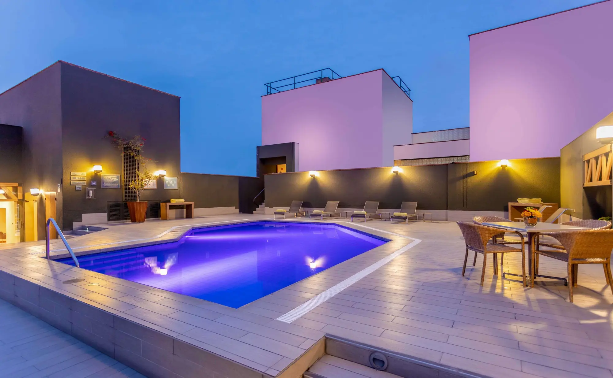 Sonesta Hotel El Olivar, Pool
