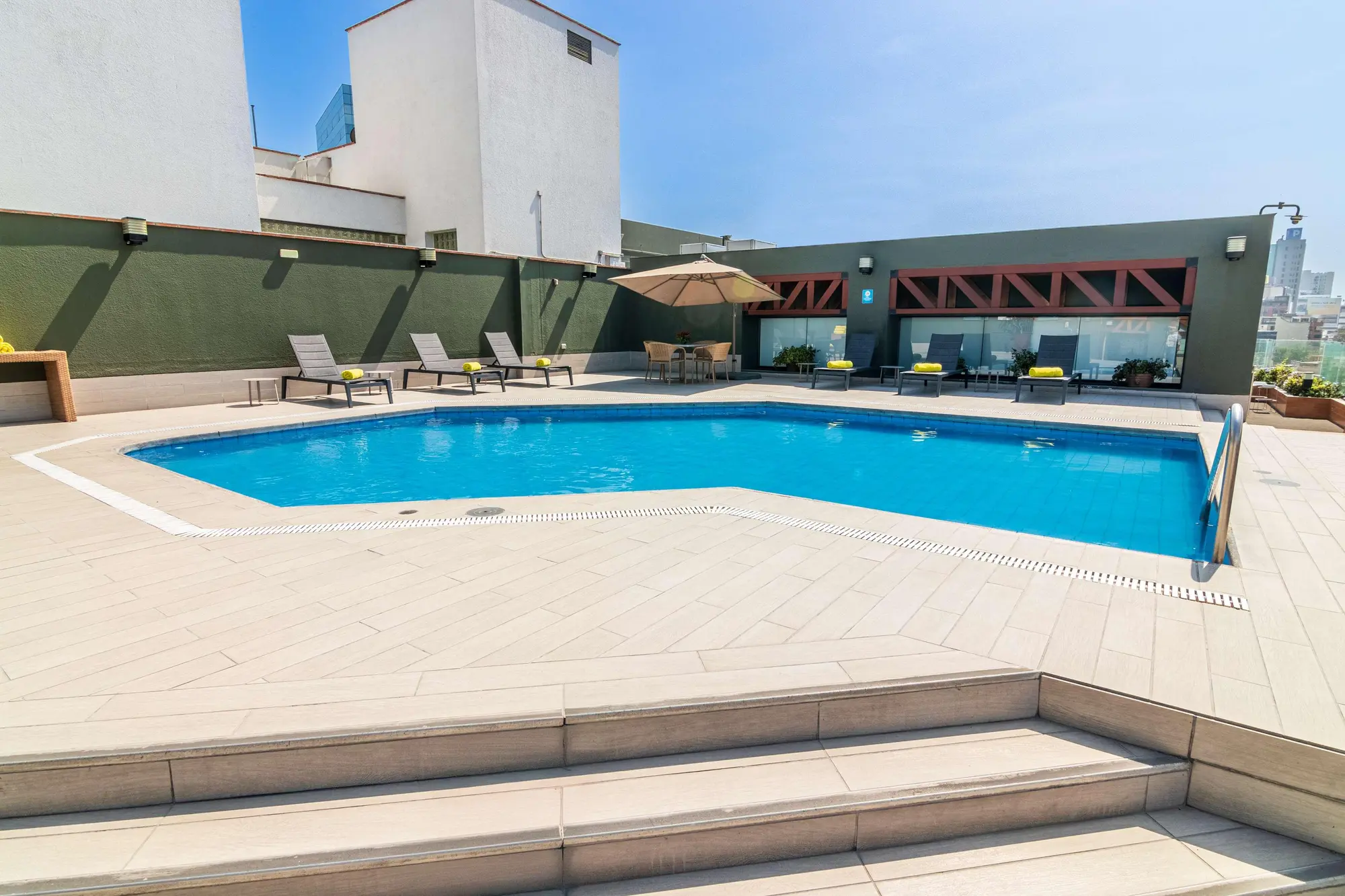 Sonesta Hotel El Olivar, Pool